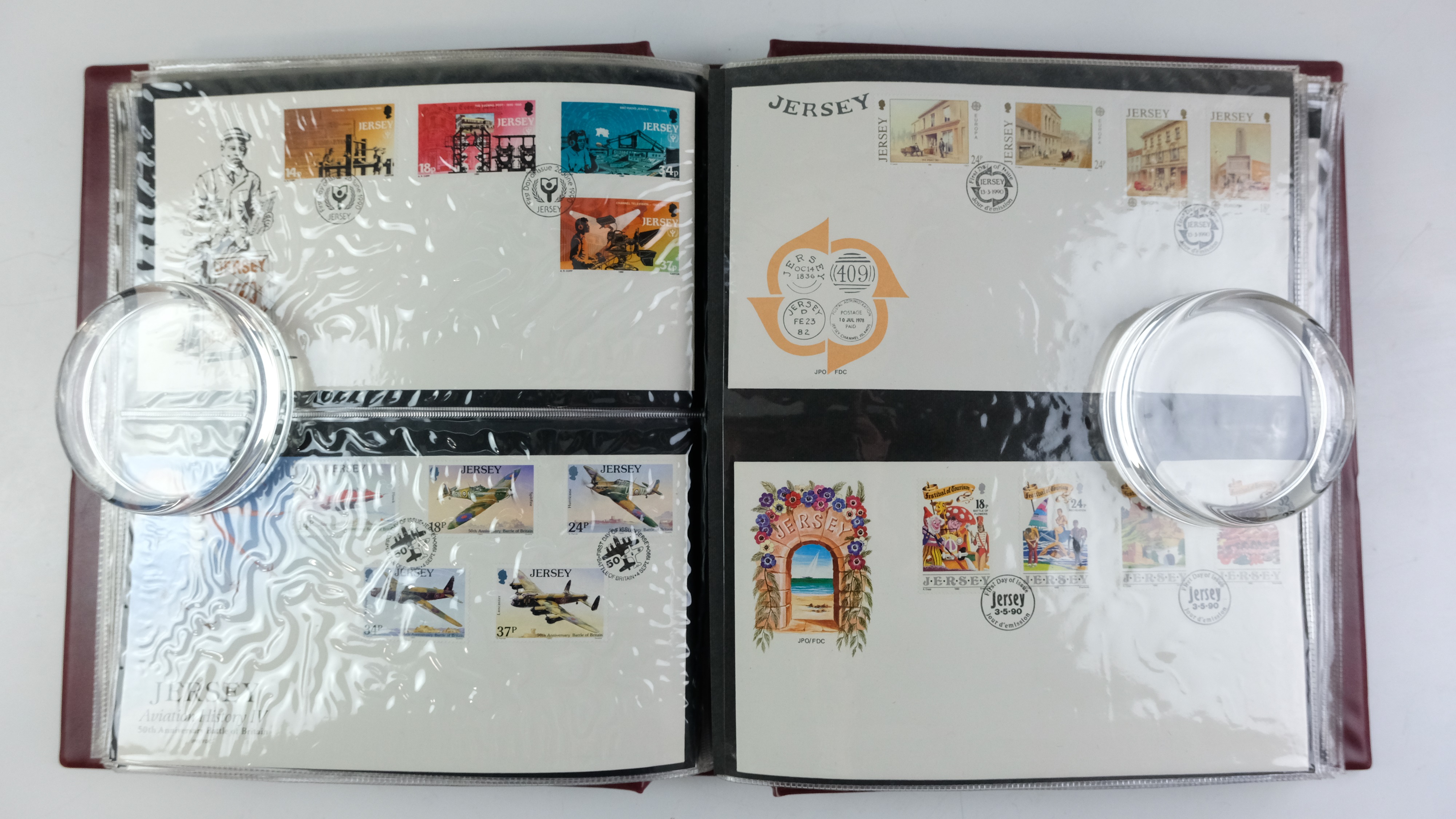 A large quantity of albums containing various world stamp covers including royal commemoratives, - Image 55 of 154