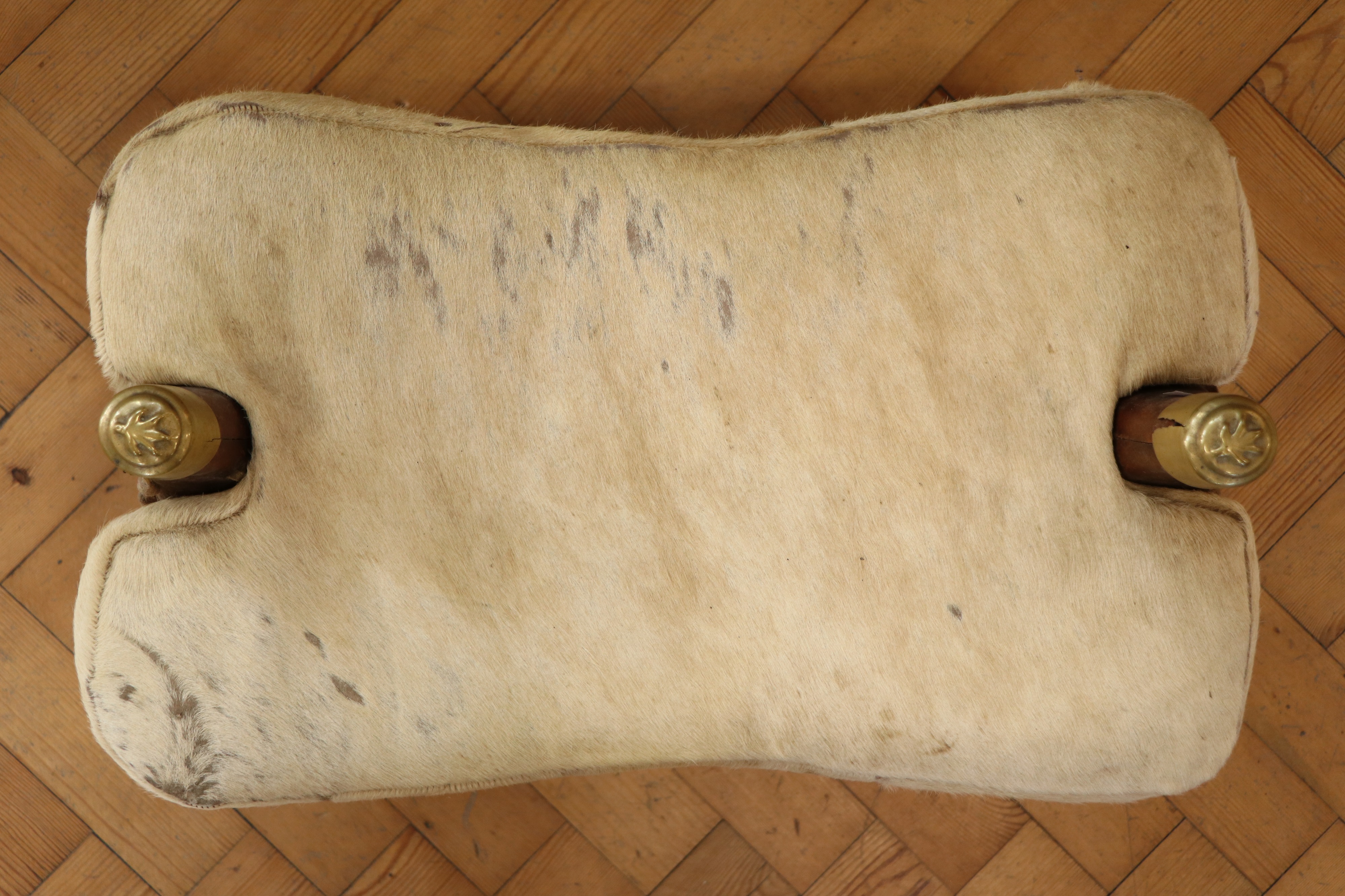 An Egyptian camel saddle / stool, 58 cm x 37 cm x 39 cm - Image 3 of 3