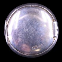An early George V silver powder compact, G H James & Co, London, 1909, 4.5 cm