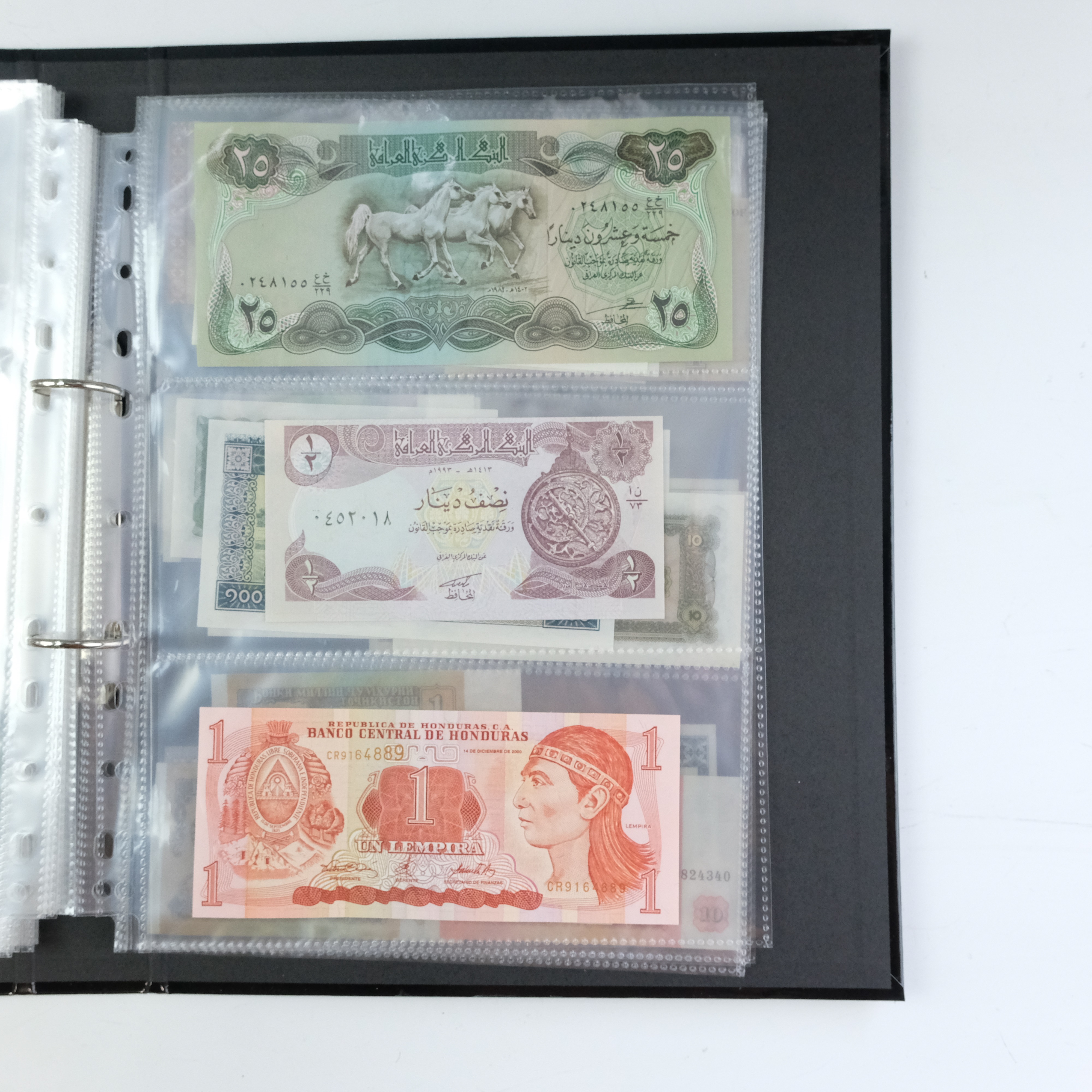 A well-presented album of world banknotes including Indonesia, Yugoslavia, Belarus, Peru, Brazil, - Image 25 of 30