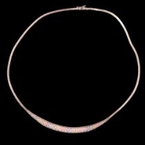 An Italian three-colour 9 ct gold necklace, 11.6 g