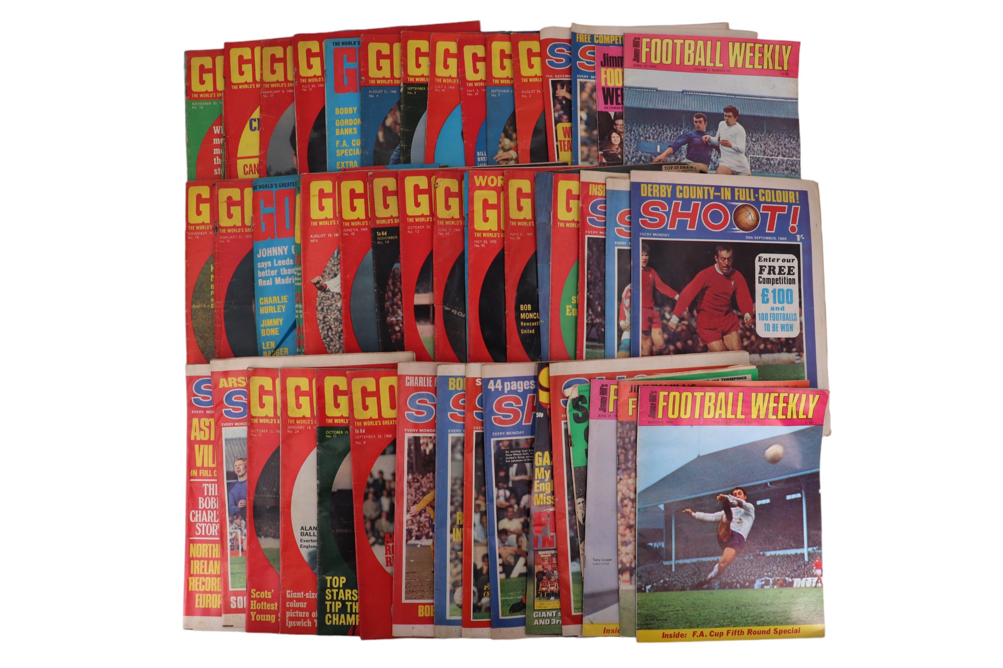 A quantity of 1960s Goal and Shoot weekly football magazines, etc