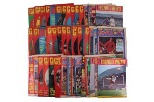 A quantity of 1960s Goal and Shoot weekly football magazines, etc