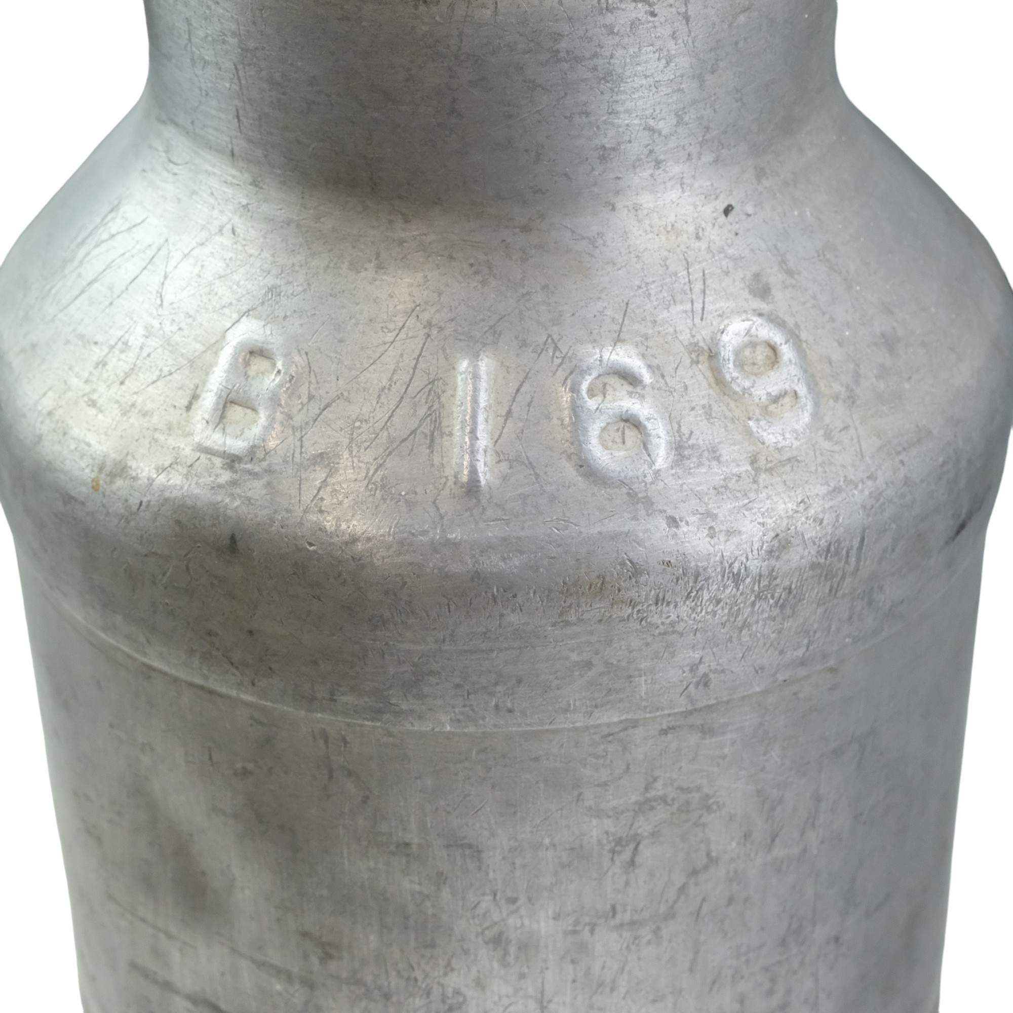 Two galvanised milk churns, 48 cm - Image 3 of 4