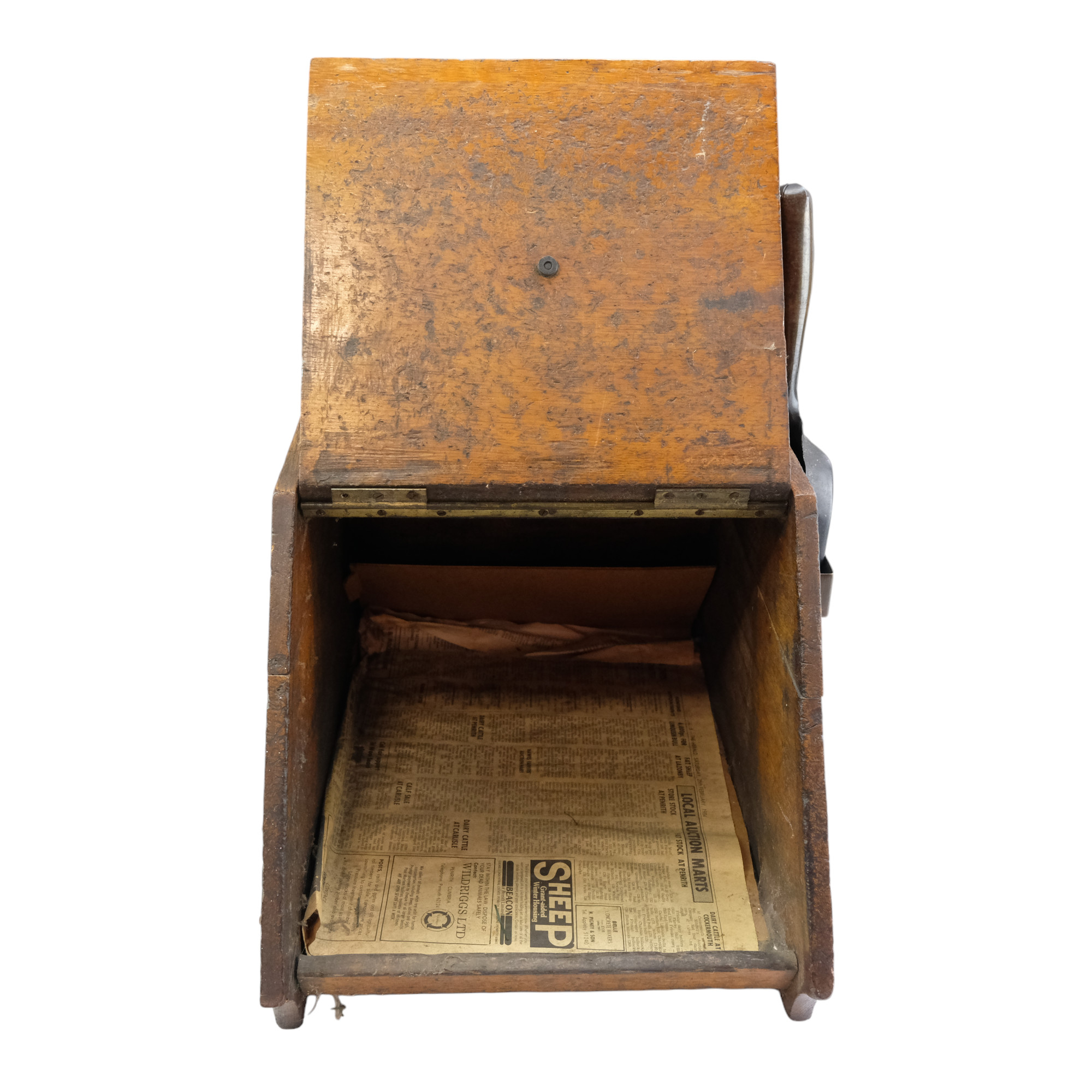 A Victorian brass-mounted oak coal box - Image 4 of 5
