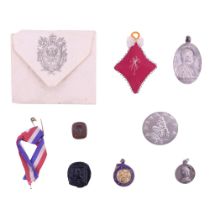 Sundry small collectables including an antique seal matrix having skull-and-crossbones intaglio, a