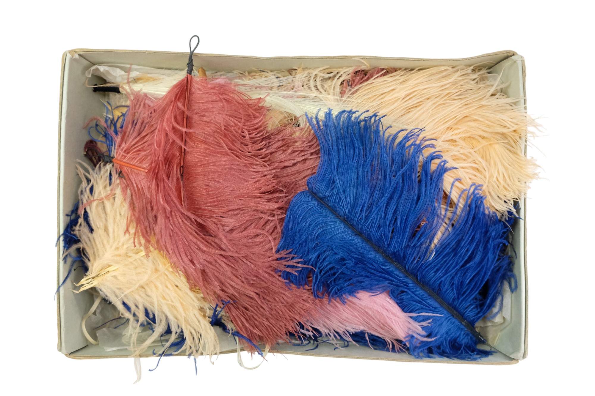 A quantity of vintage costume ostrich feathers - Image 4 of 4