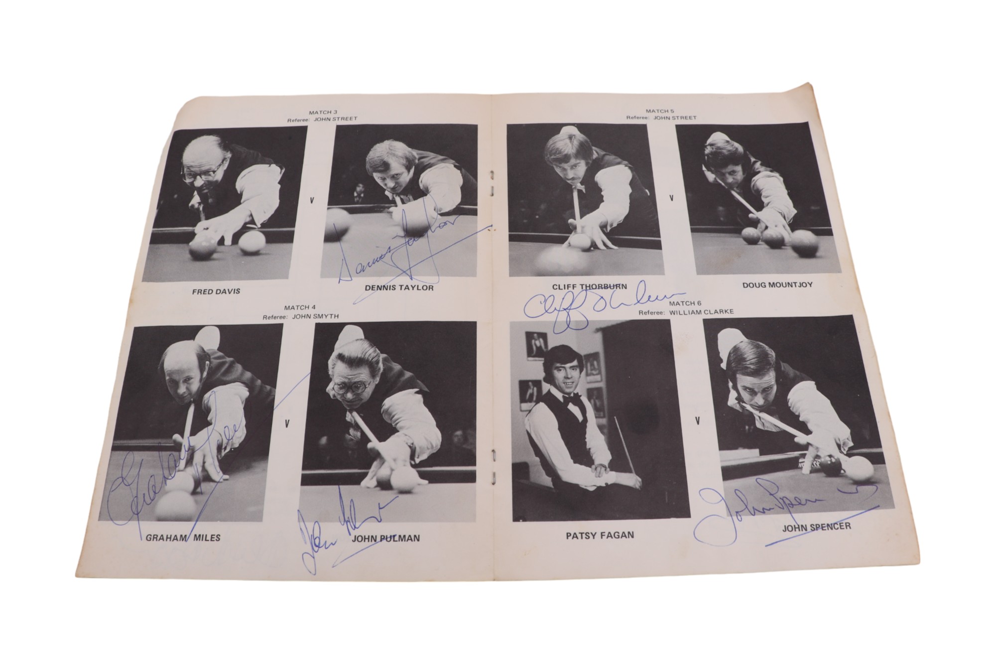 [ Autograph ] A 1979 Holsten Lager International Snooker Tournament souvenir programme bearing - Image 3 of 4