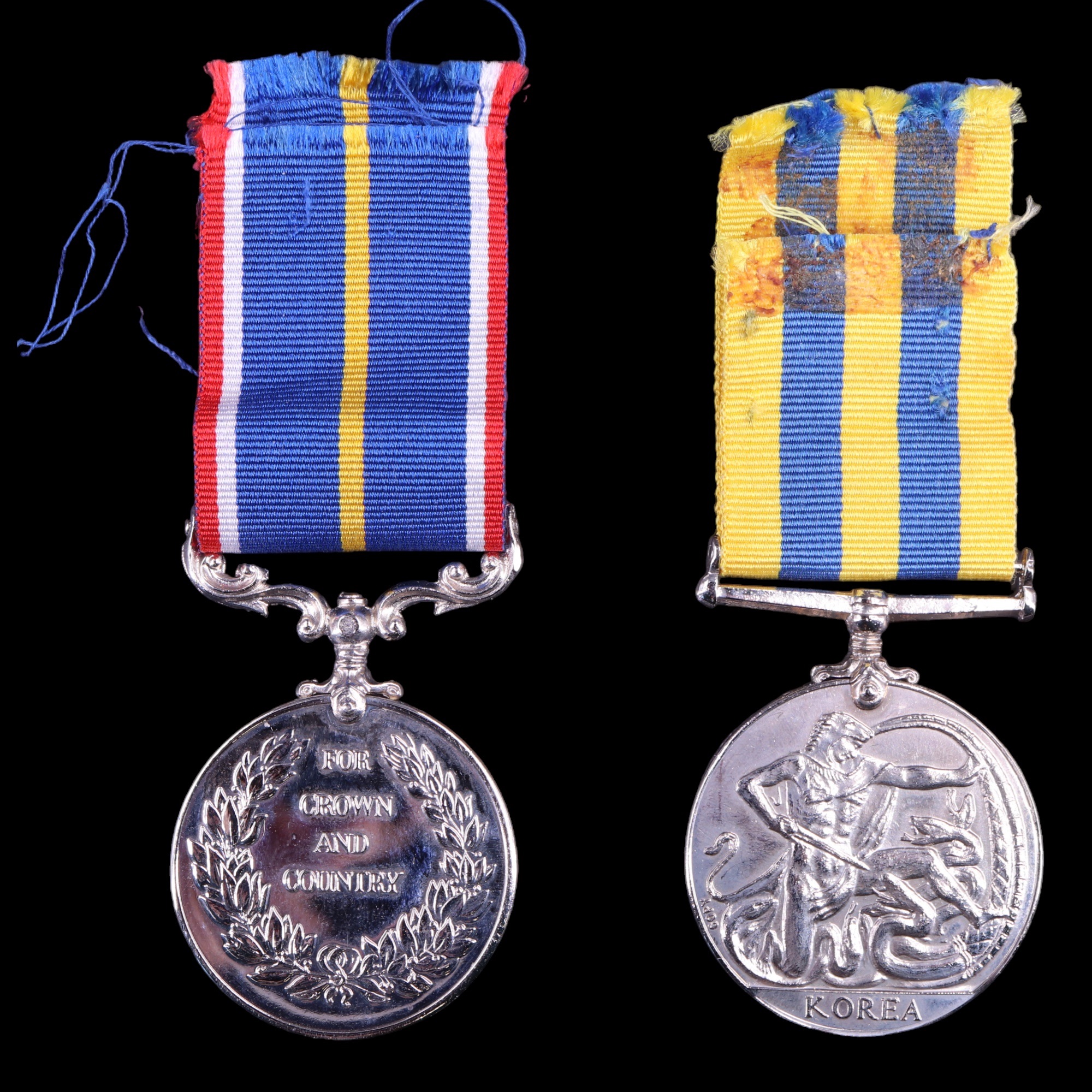 Medal ribbons and ribbon bars together with replica and other medals - Image 9 of 12