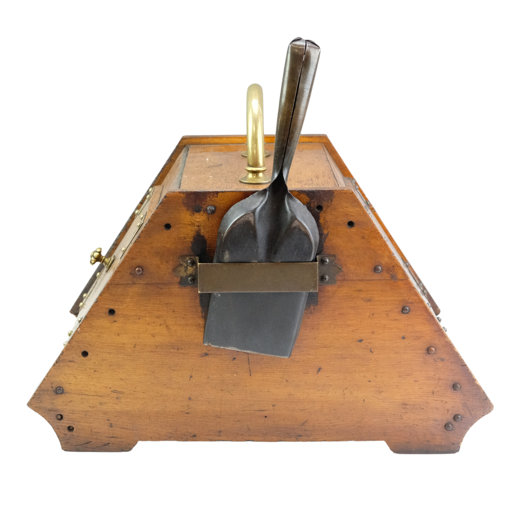 A Victorian brass-mounted oak coal box - Image 5 of 5