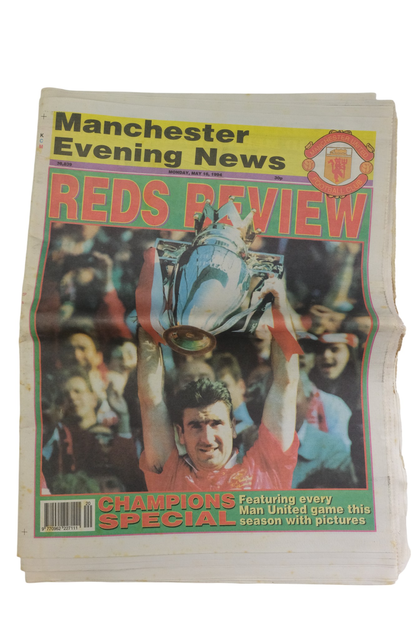 A collection of Manchester United Football Club "United Review" matchday programmes, 1984-85 - Image 3 of 11