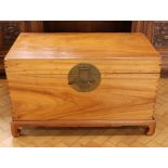 An elegant vintage Chinese camphor chest on horse-hoof-foot stand, 98 cm x 53 cm x 59 cm