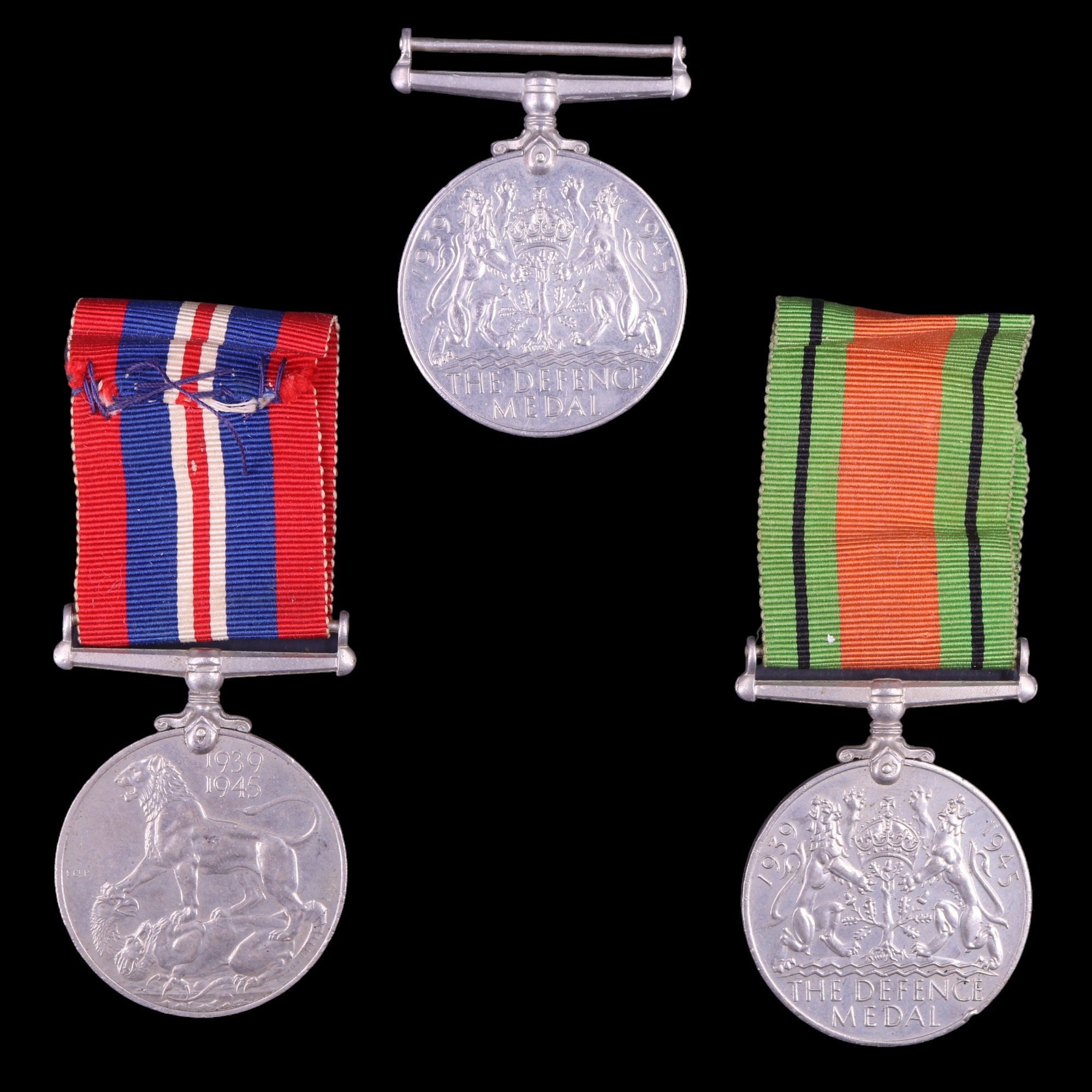 Second World War campaign medals and medal ribbon bars etc - Image 3 of 5