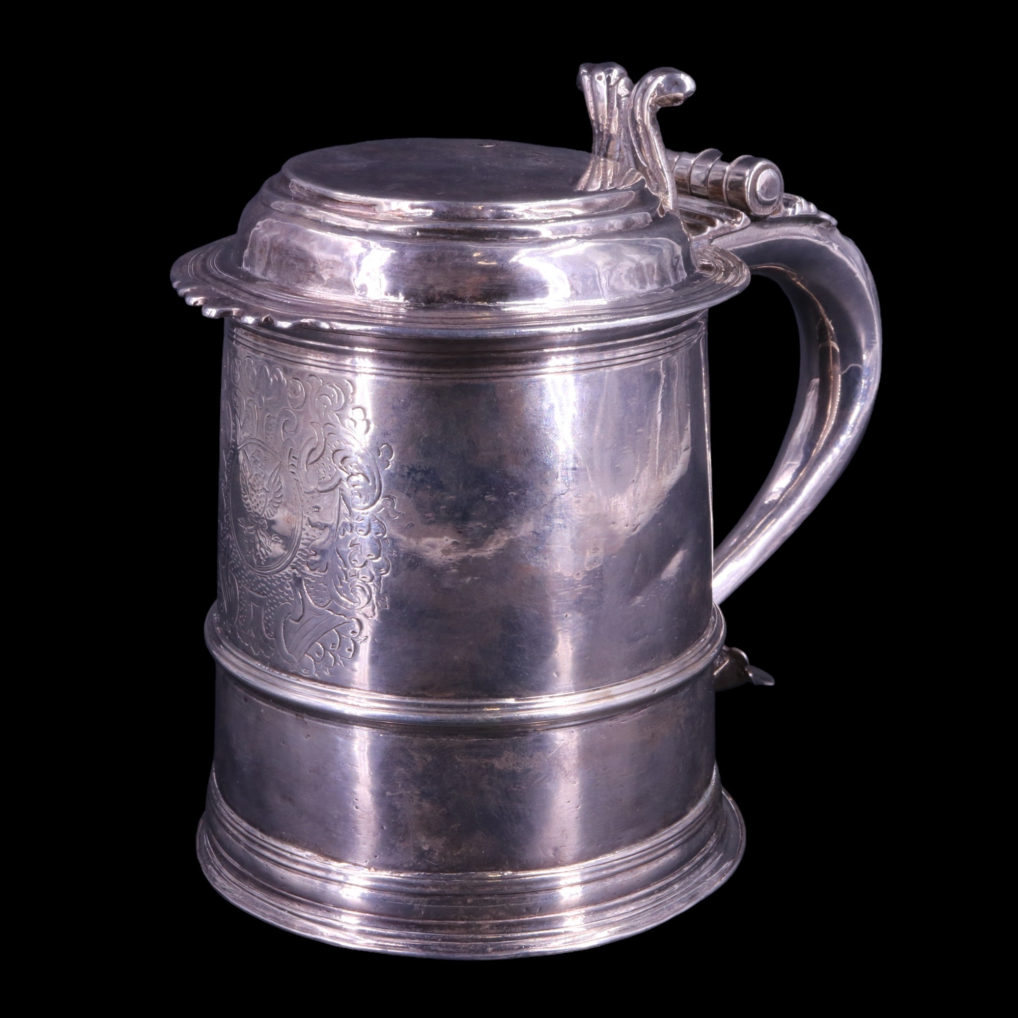 A William III silver lidded tankard, of typical subtly tapered form, its flat-topped lid having a - Image 21 of 23