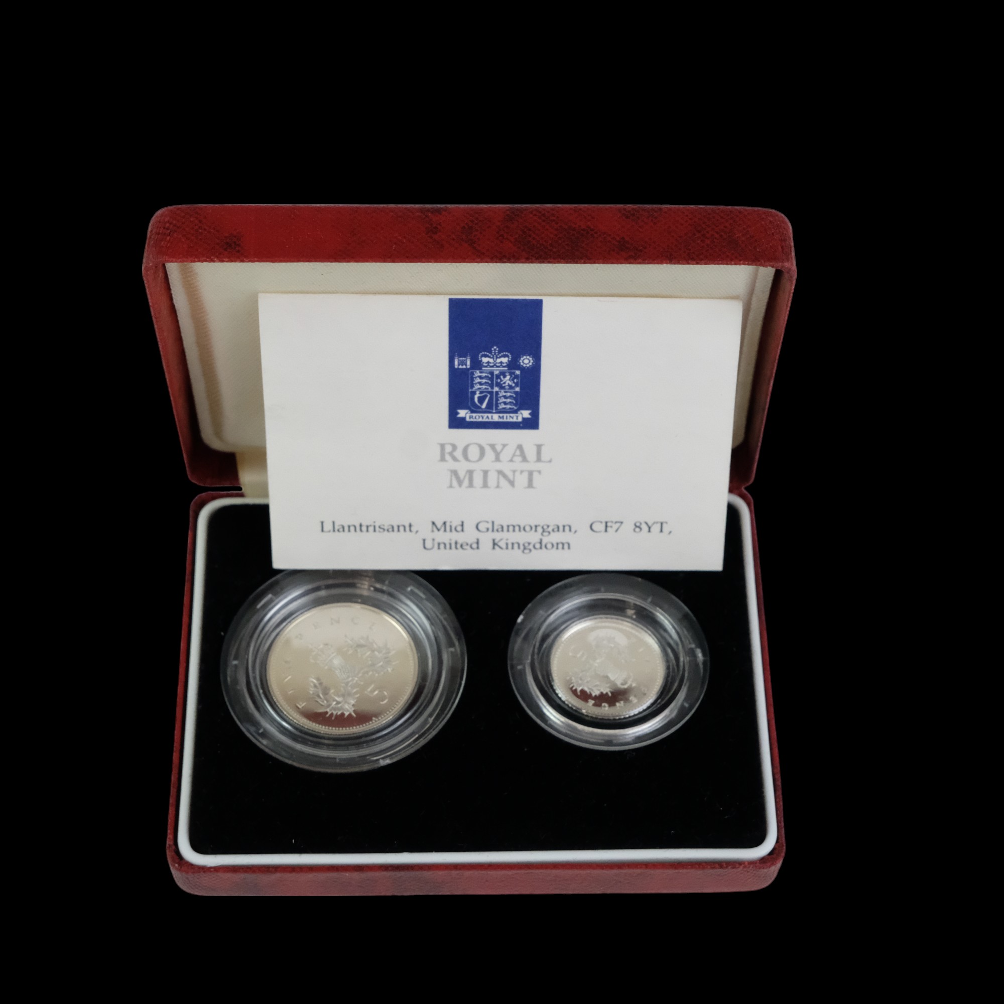 A cased Royal Mint 1990 Silver Proof Five Pence Two-Coin Set, together with 1990 five pence and a - Image 3 of 8