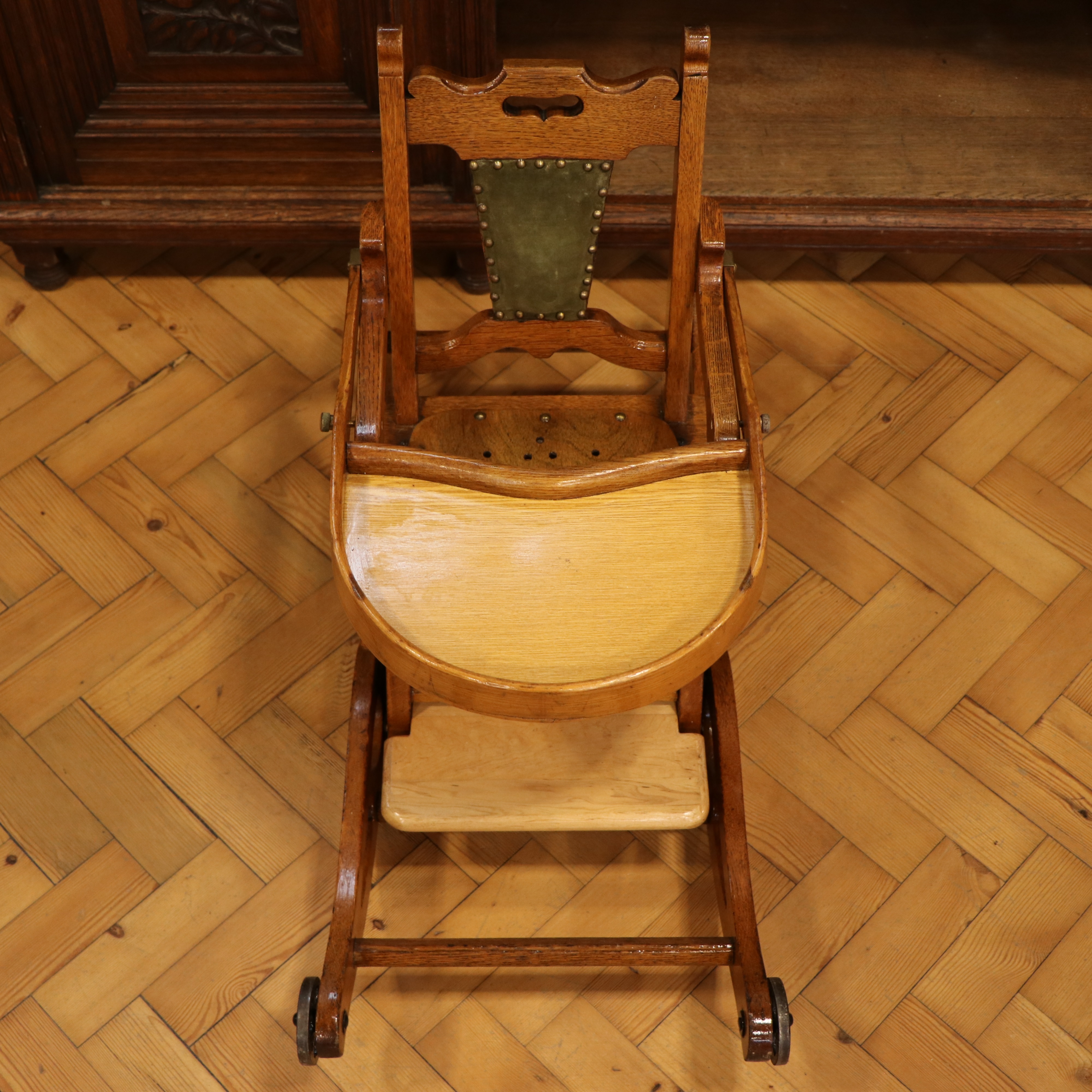 A late 19th / early 20th Century childs oak metamorphic rocking and feeding chair - Image 2 of 2