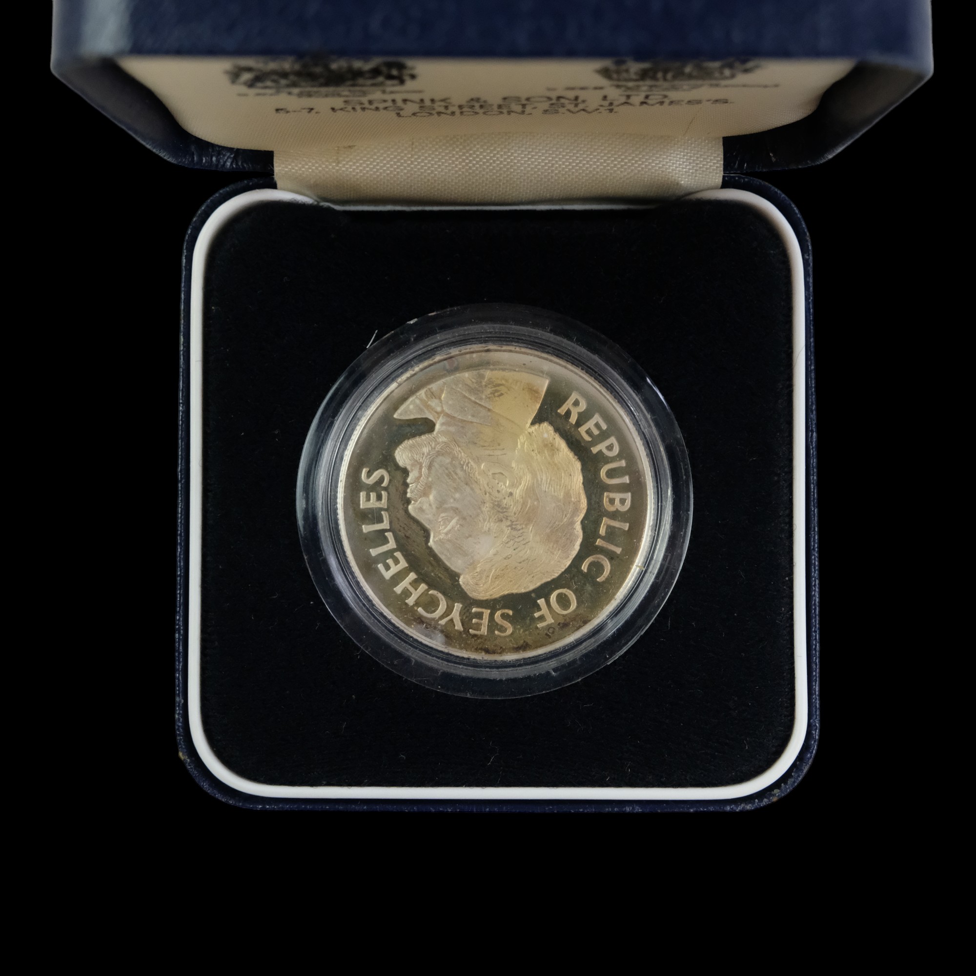 A group of silver proof royal commemorative coins including a 1996 70th Birthday crown, 1981 royal - Image 21 of 34