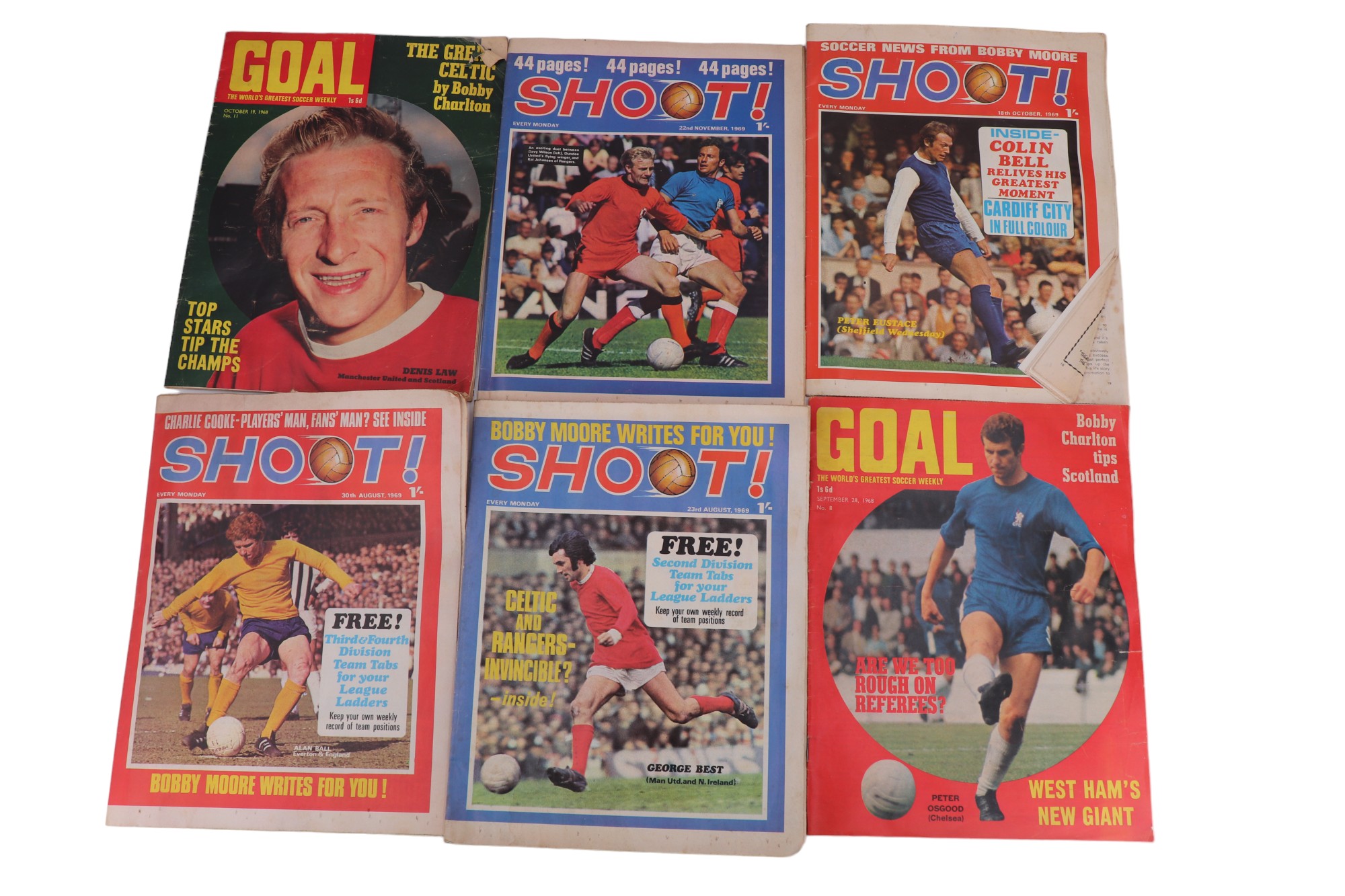 A quantity of 1960s Goal and Shoot weekly football magazines, etc - Image 8 of 18