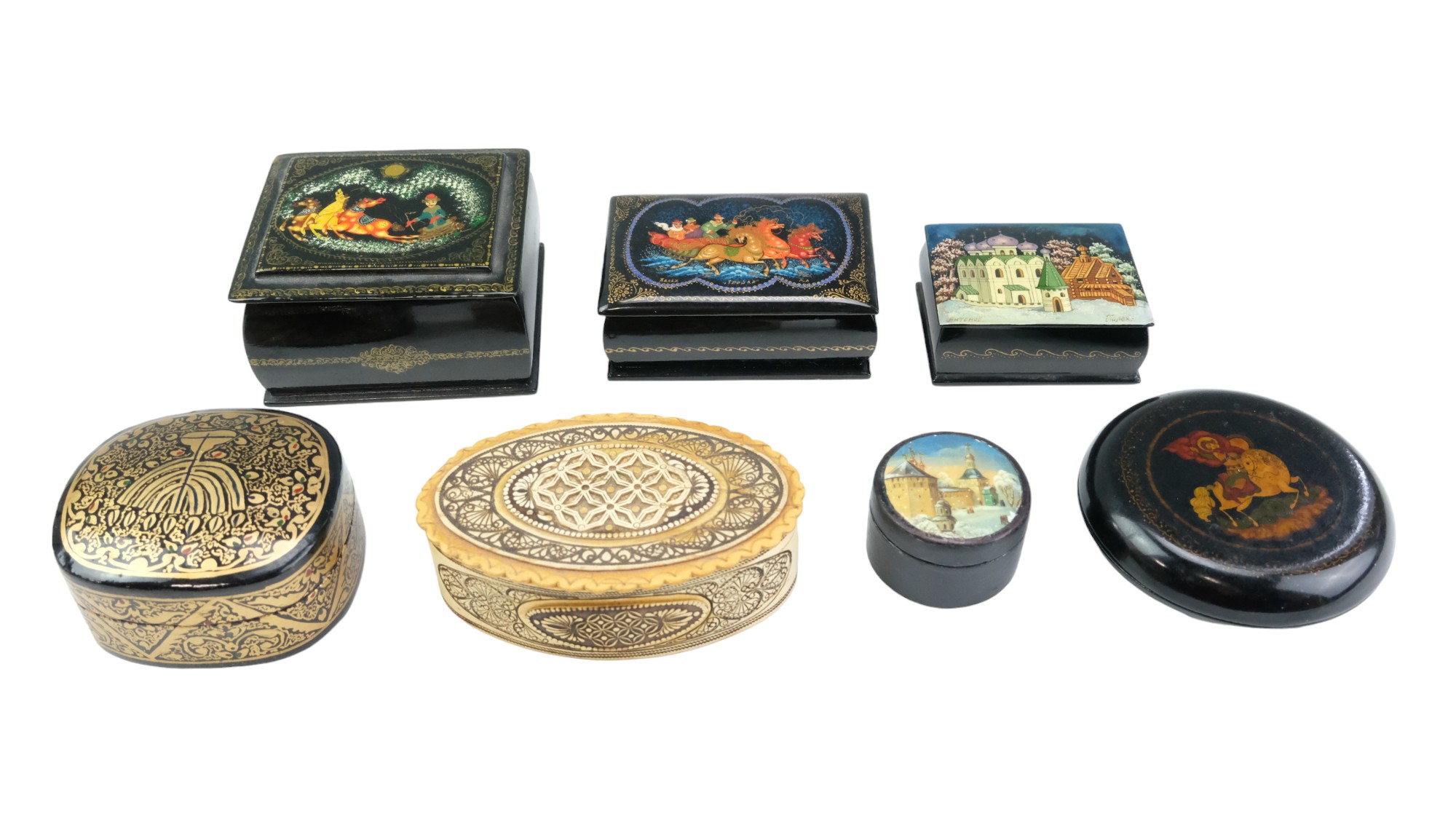 Late 20th Century Russian Palekh lacquered mache boxes together with a similar box gilt-decorated