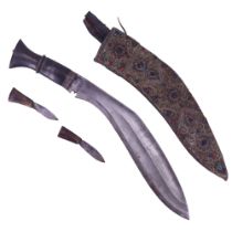 A Nepalese kukri in filigree-decorated and cabochon-set scabbard, early-to-mid 20th Century, 43 cm