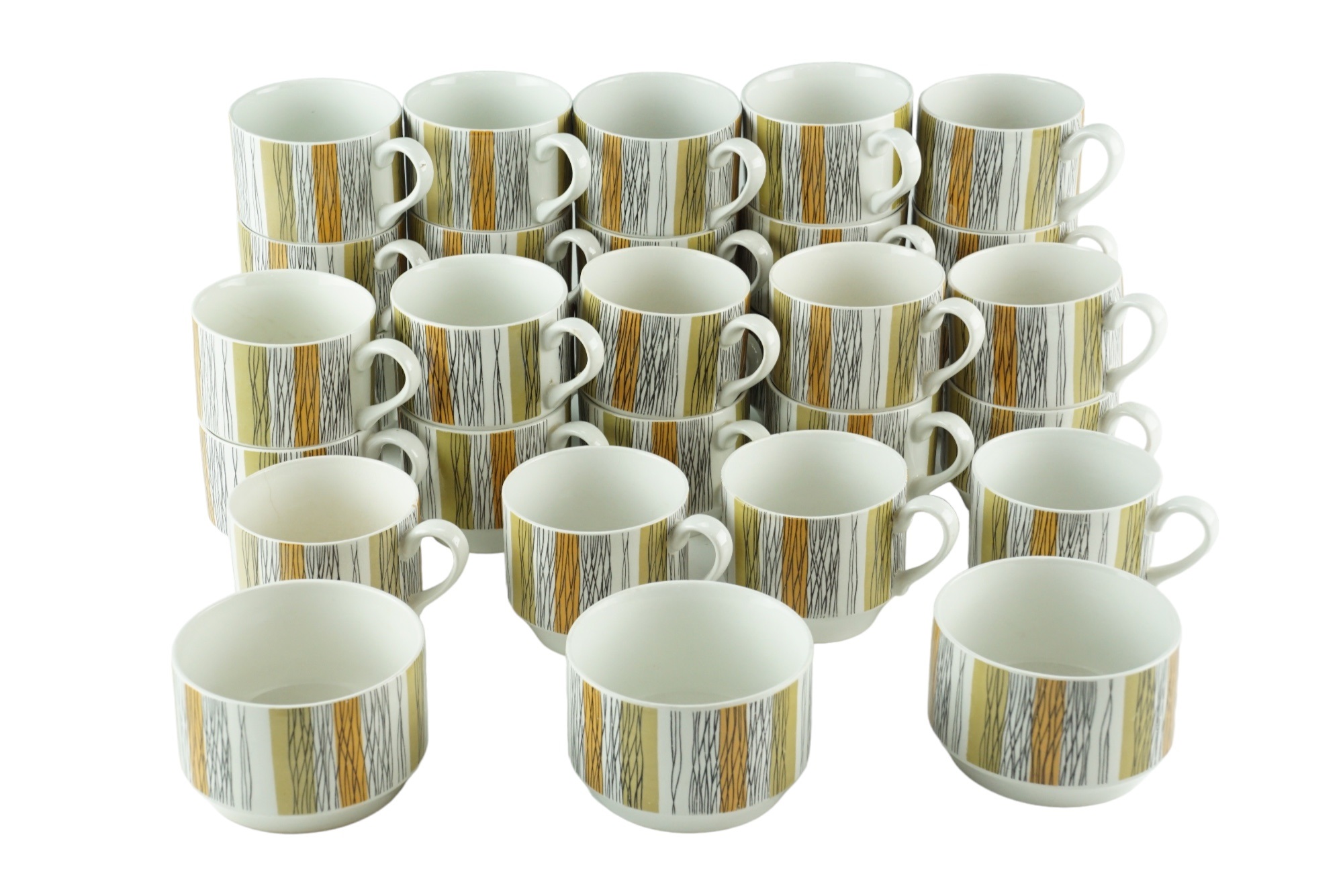 A very large quantity of Midwinter tea and dinnerware, approximately two hundred and twenty four - Image 7 of 7