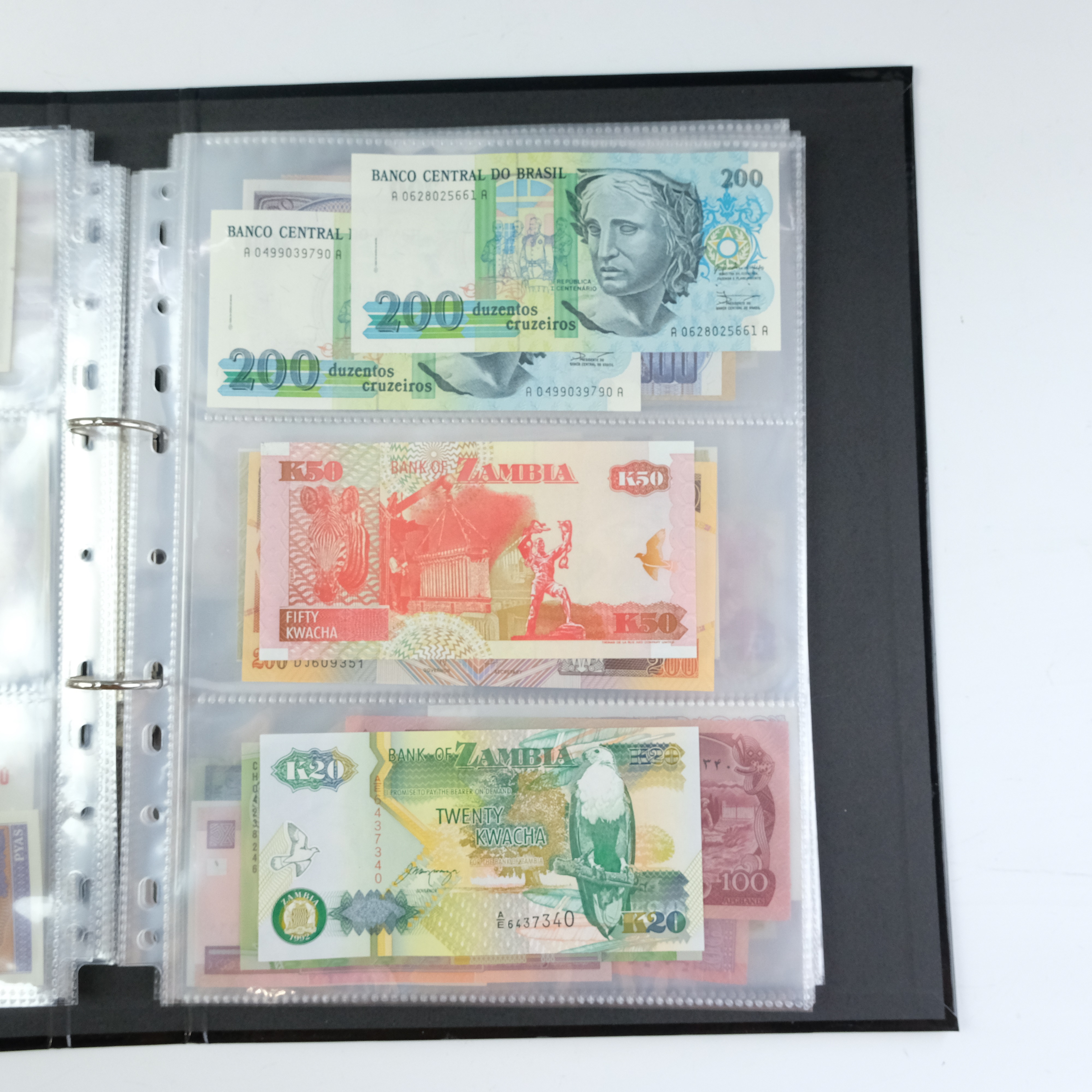 A well-presented album of world banknotes including Indonesia, Yugoslavia, Belarus, Peru, Brazil, - Image 12 of 30