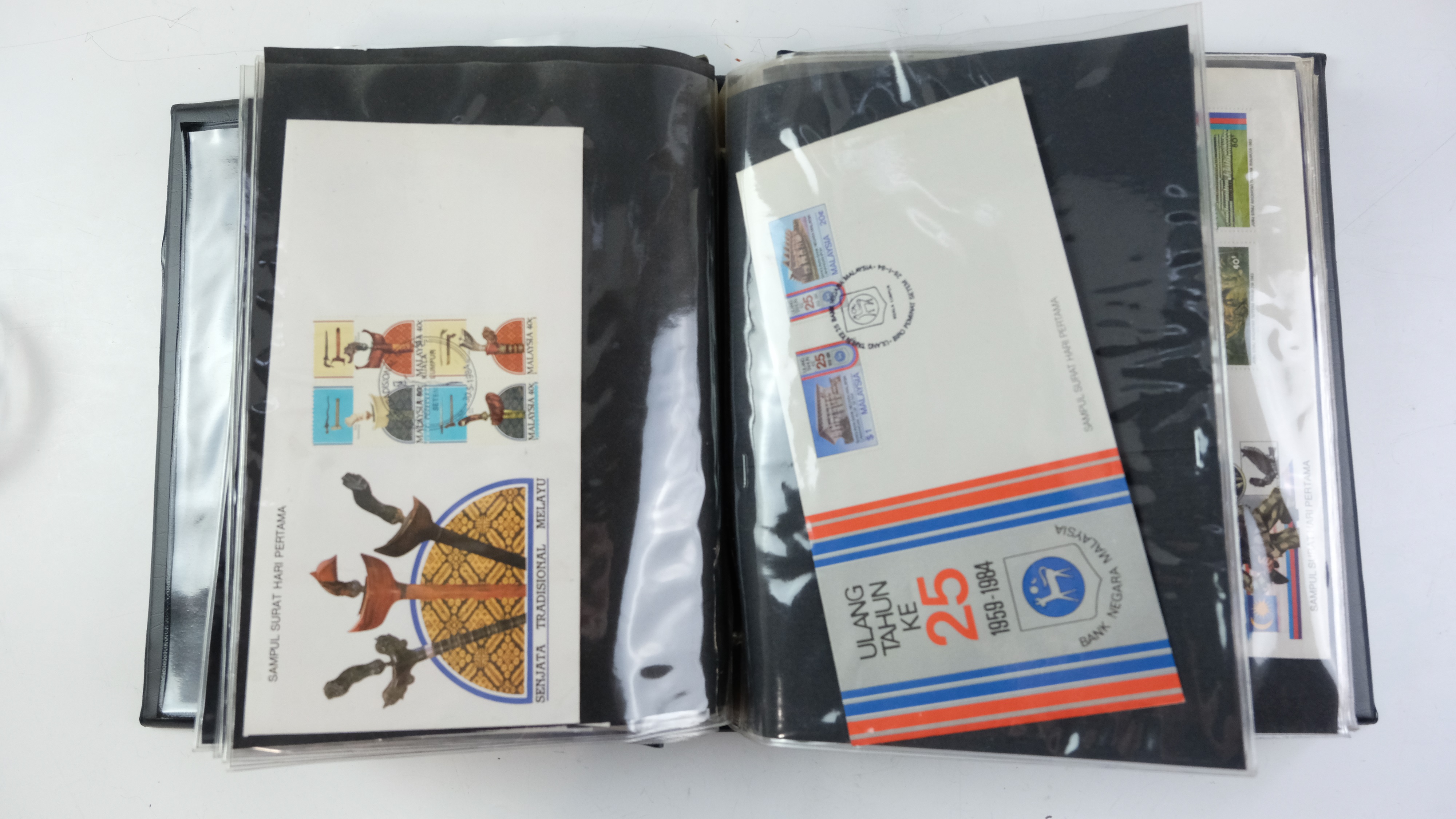 A large quantity of albums containing various world stamp covers including royal commemoratives, - Image 153 of 154