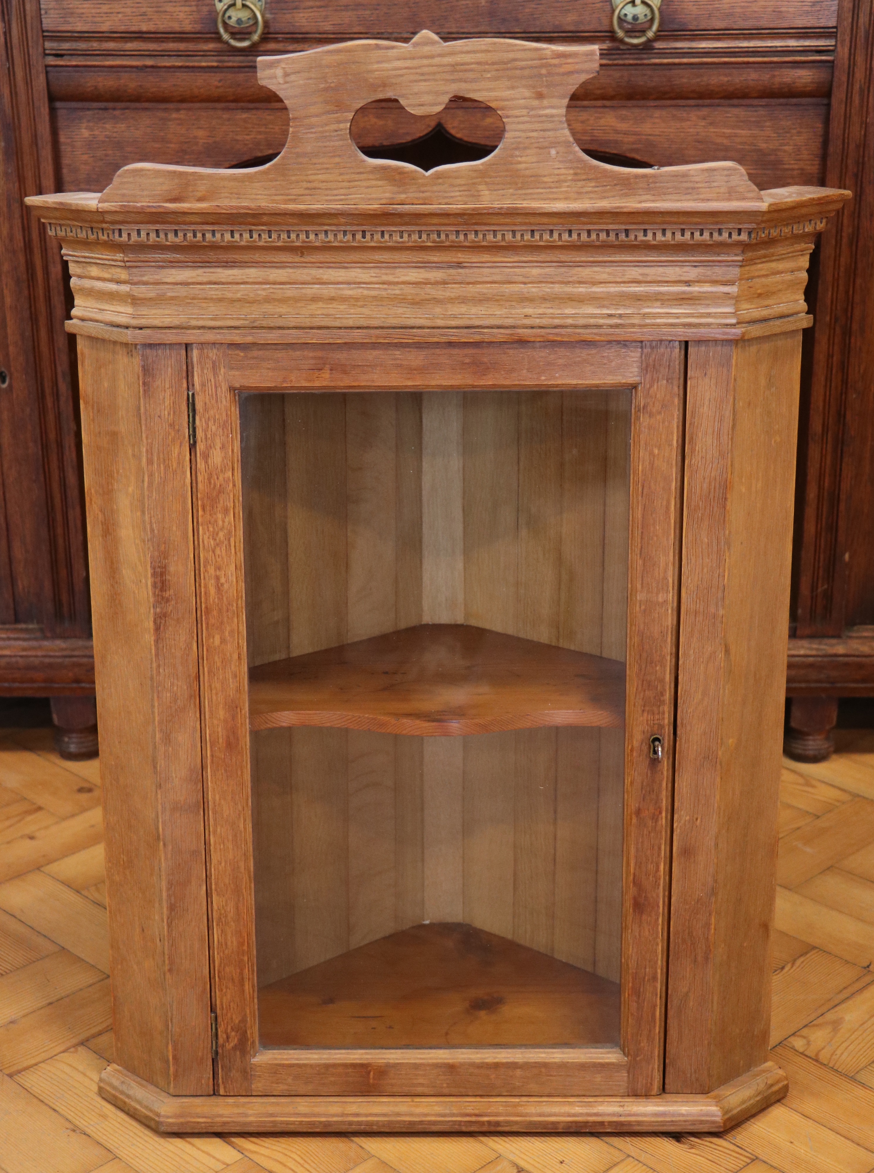 A Victorian glazed-oak corner cabinet, 60 cm x 85 cm