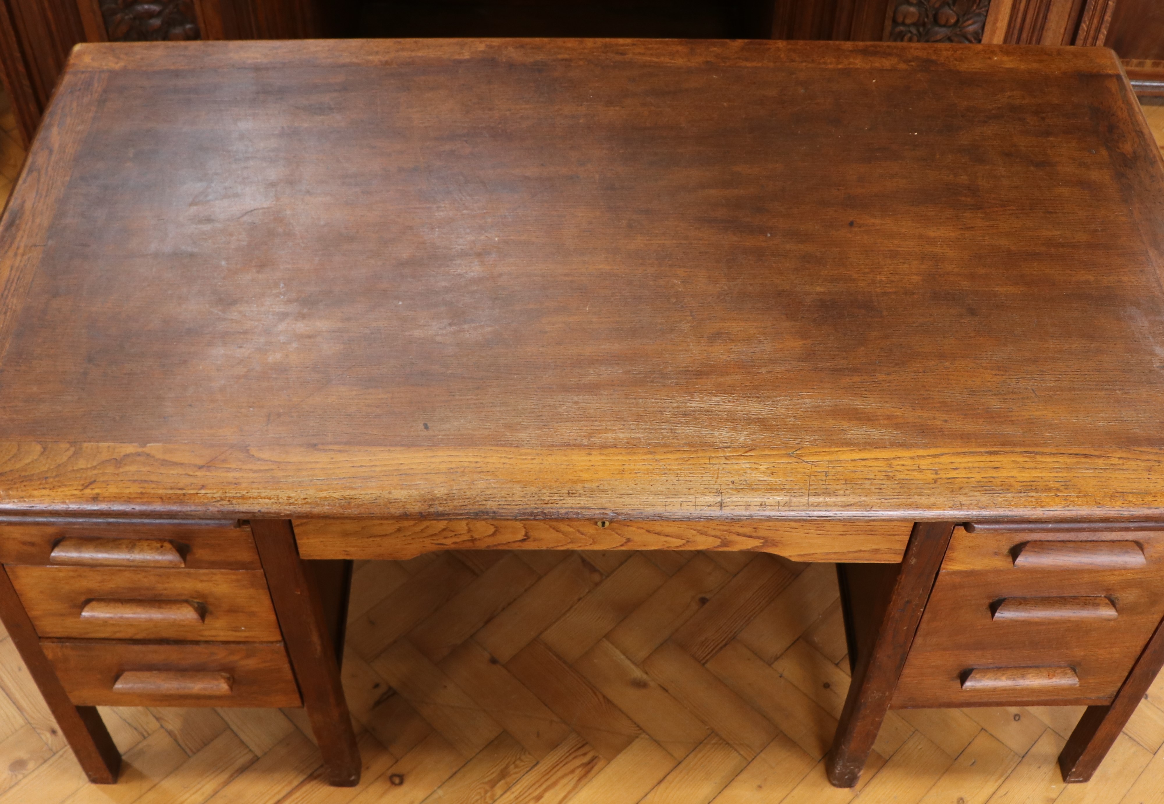 A 1930s-1940s oak office desk, 153 cm x 83 cm x 73 cm high - Image 2 of 3