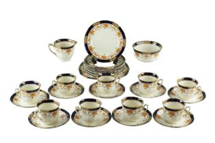 A late 19th / early 20th Century Alfred Meakin Garland pattern tea set
