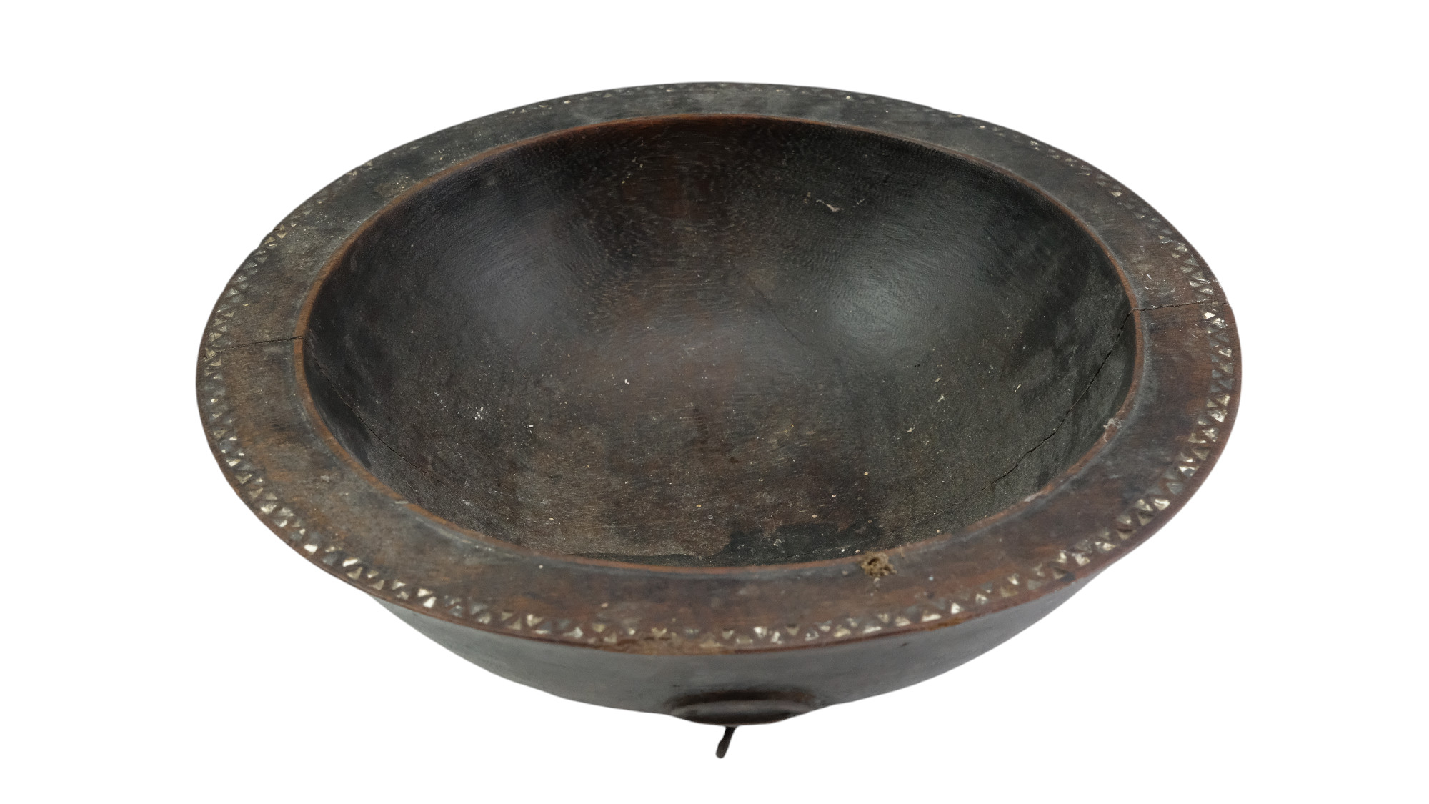 An antique African carved hardwood bowl, its planar rim having an inner cockbead and outer chip- - Image 2 of 2