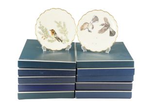 Ten Royal Worcester "The Birds of Dorothy Doughty" dessert plates, 23 cm