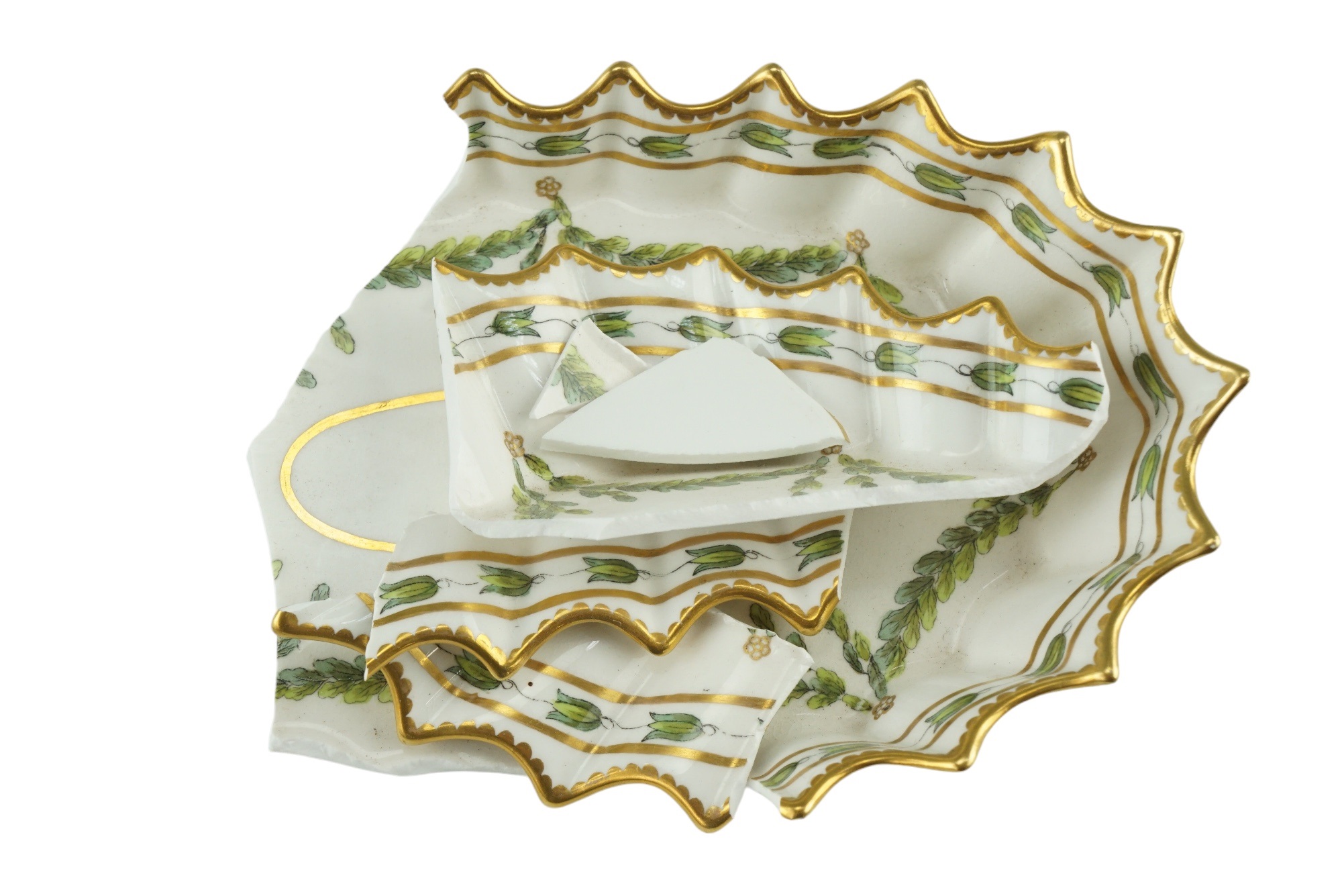 A quantity of early 20th Century Copeland hand-painted dinnerware, decorated with laurel garlands - Image 5 of 7