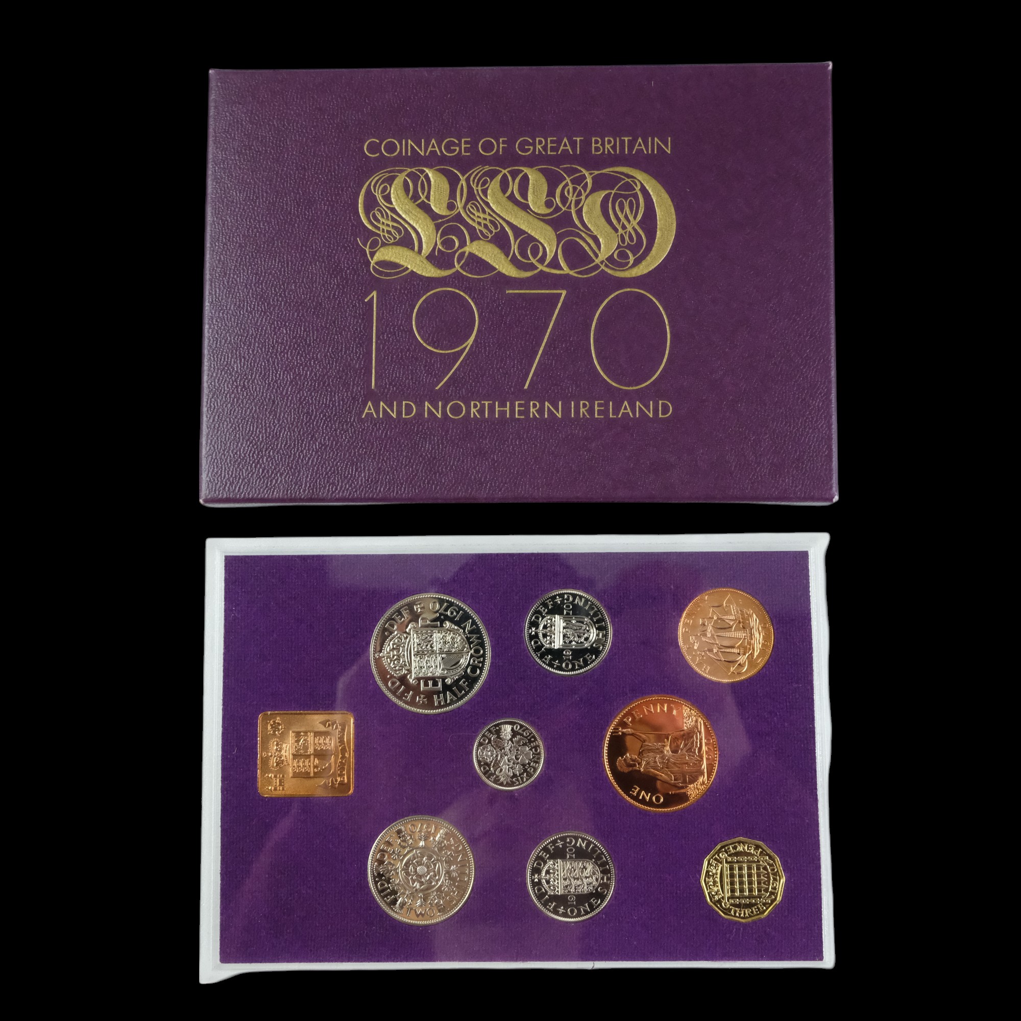 A group of Royal Mint 1970s Coinage of Great Britain and Nothern Ireland mint coin sets together - Image 5 of 9