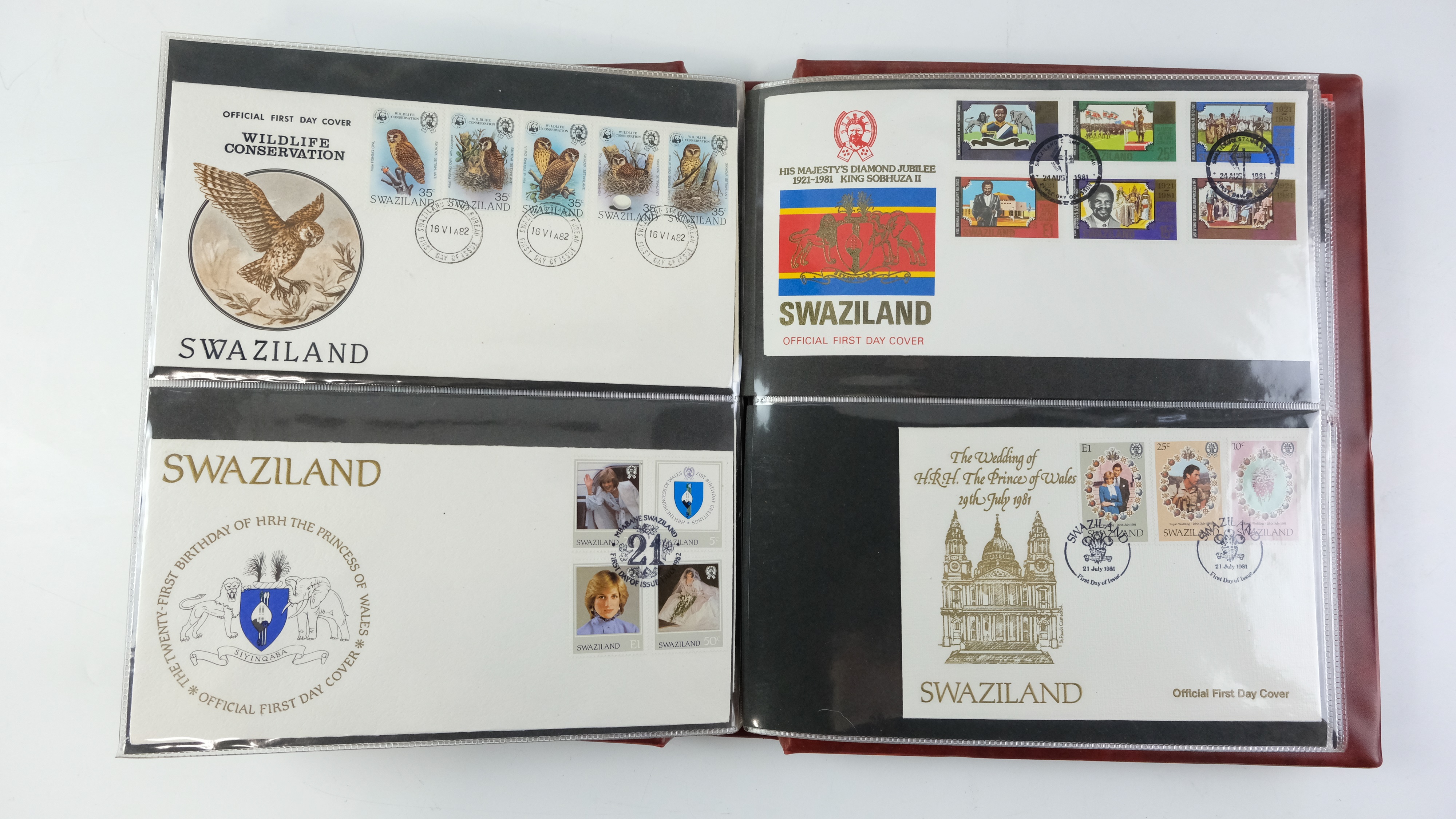 A large quantity of albums containing various world stamp covers including royal commemoratives, - Image 71 of 154