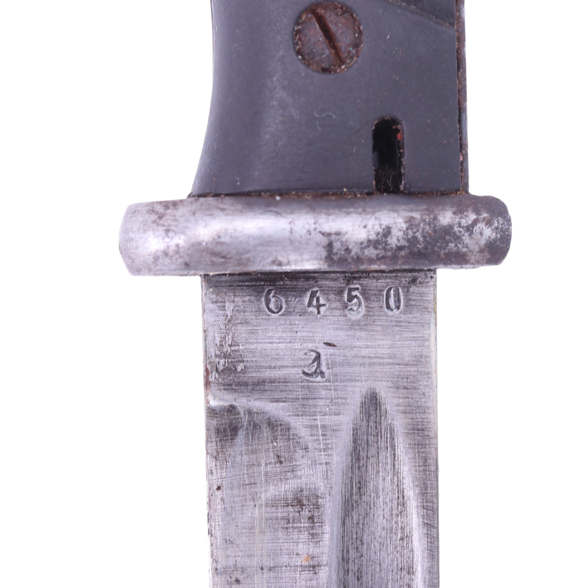 A German Third Reich S84/98 bayonet by Holler, dated 1944, (scabbard and bayonet bearing matching - Image 4 of 5