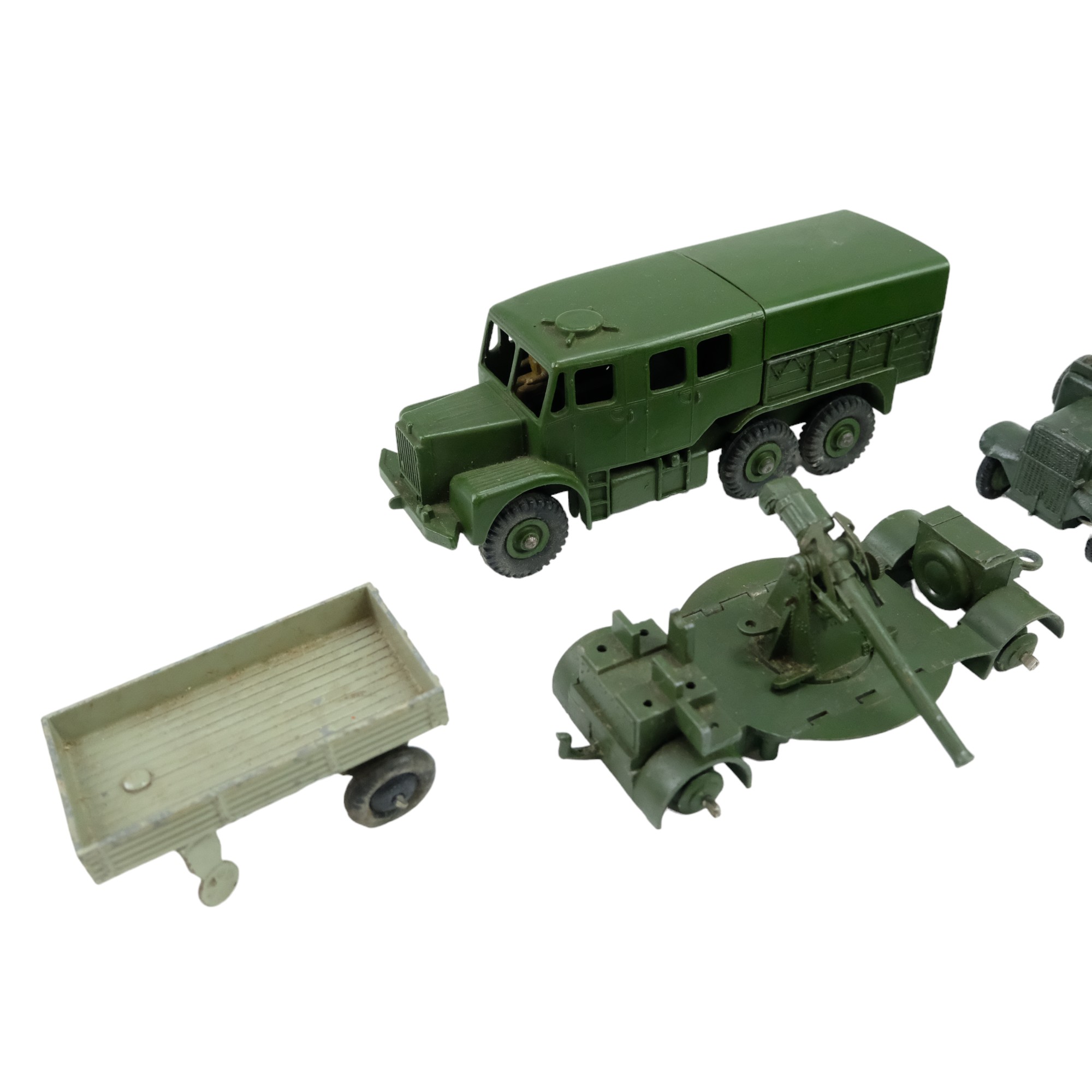 A group of Dinky Supertoys military diecast vehicles including a Medium Artillery Tractor (689), - Image 2 of 5