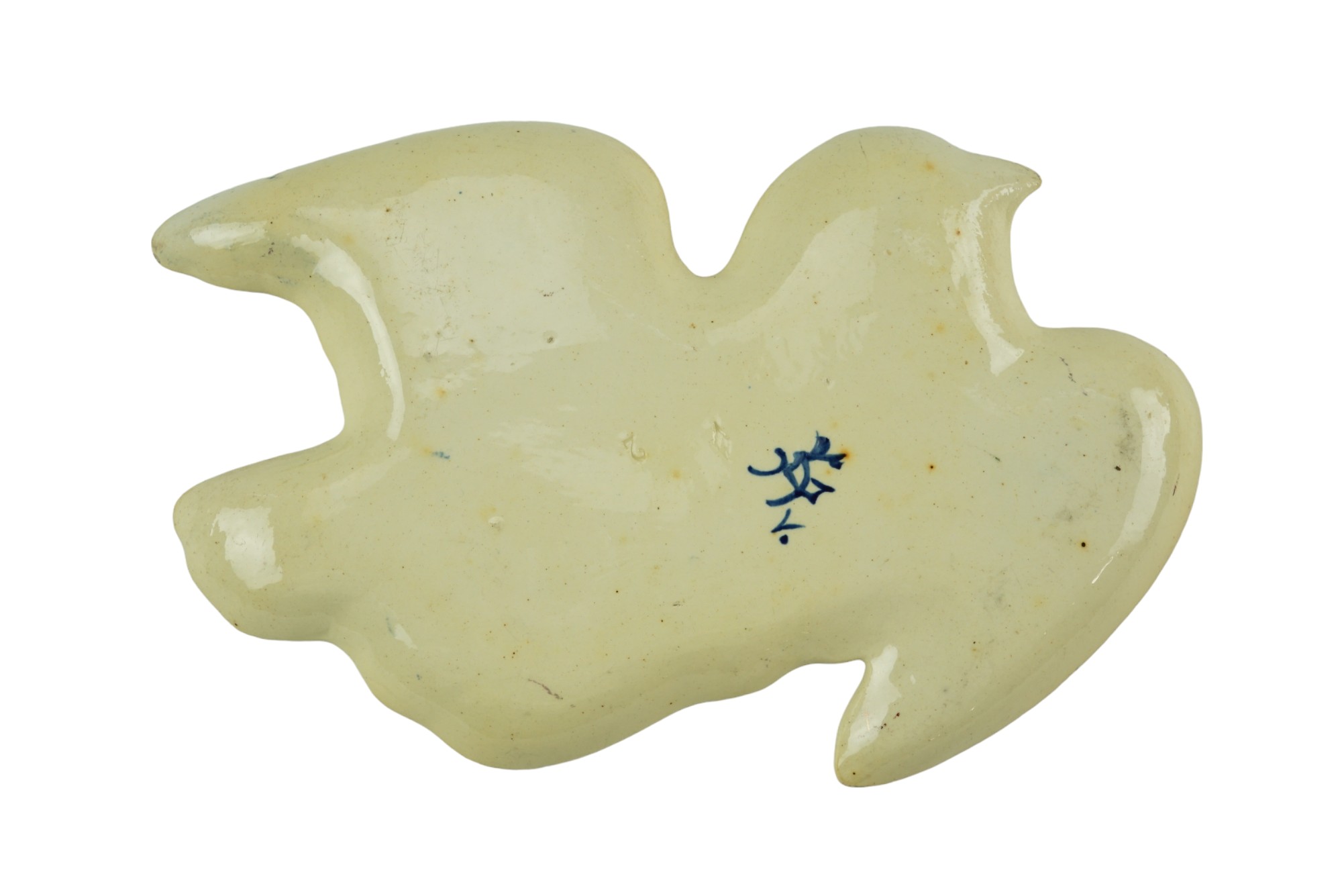 A Victorian Aesthetic Movement period novelty dish in the profile of a bird in flight, transfer- - Image 2 of 2