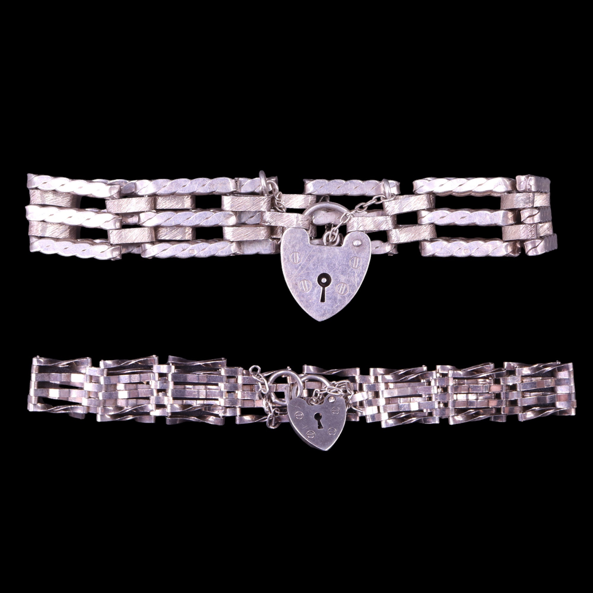 Silver / white metal traditional gate-link, T-bar-and-ring, fringed and other bracelets, 97 g - Image 4 of 7
