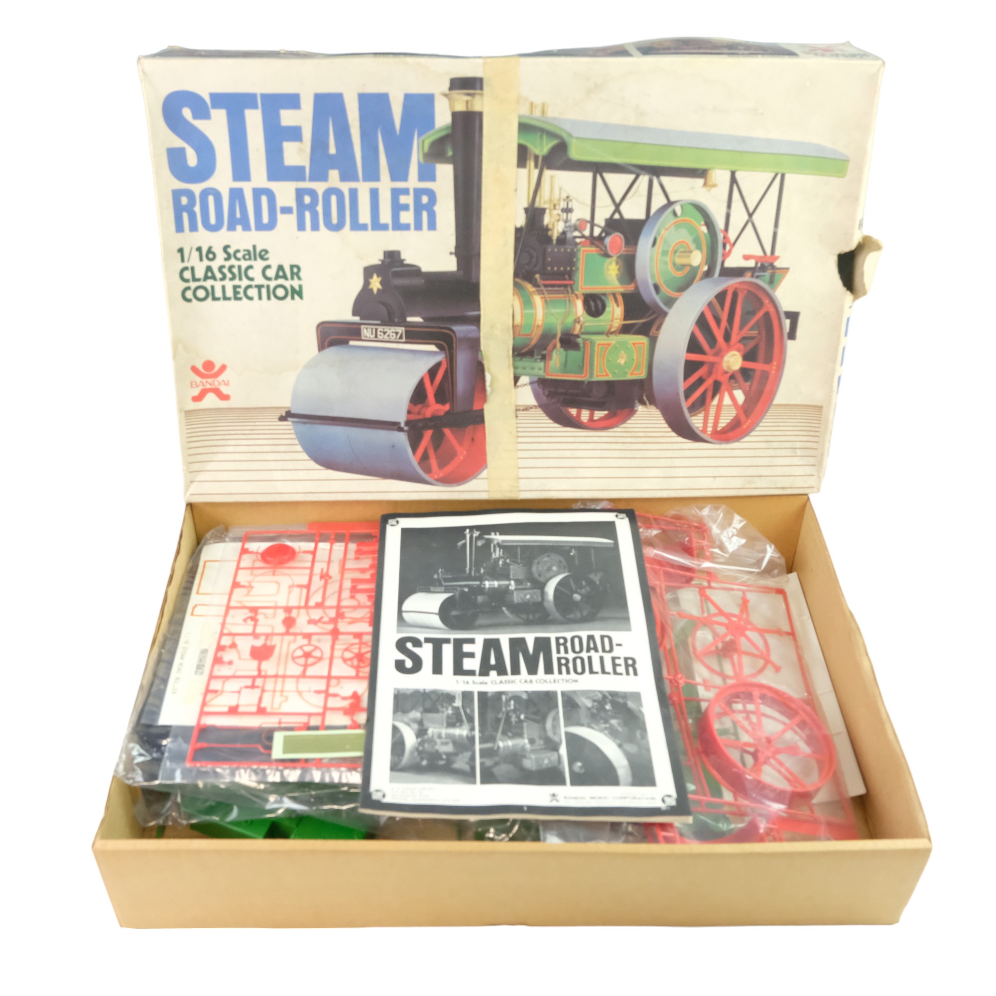 A boxed 1980s Steam Road-Roller 1/16 scale plastic model kit by Bandai