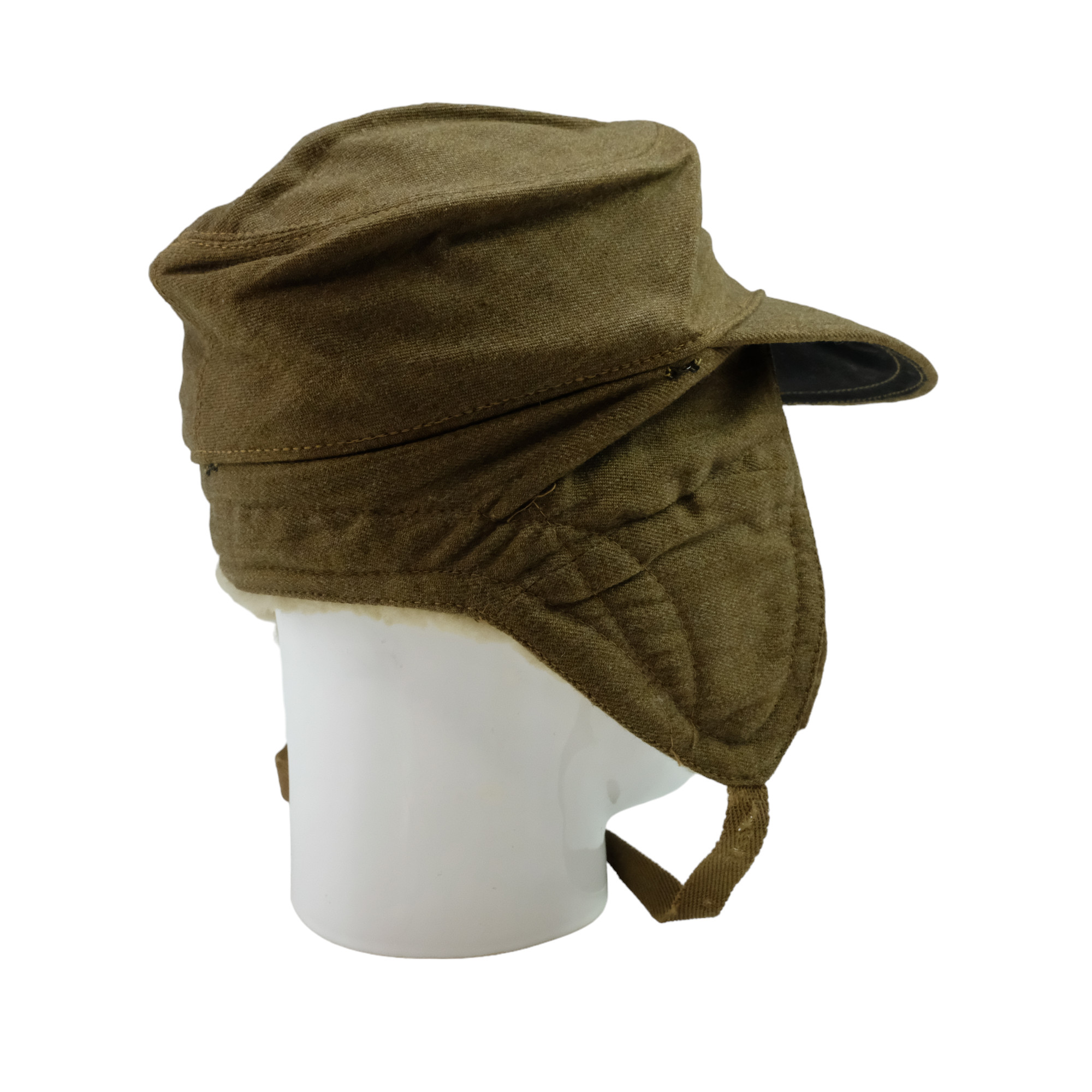 A Second World War British army mountain troops sheepskin-lined ski cap - Image 4 of 5