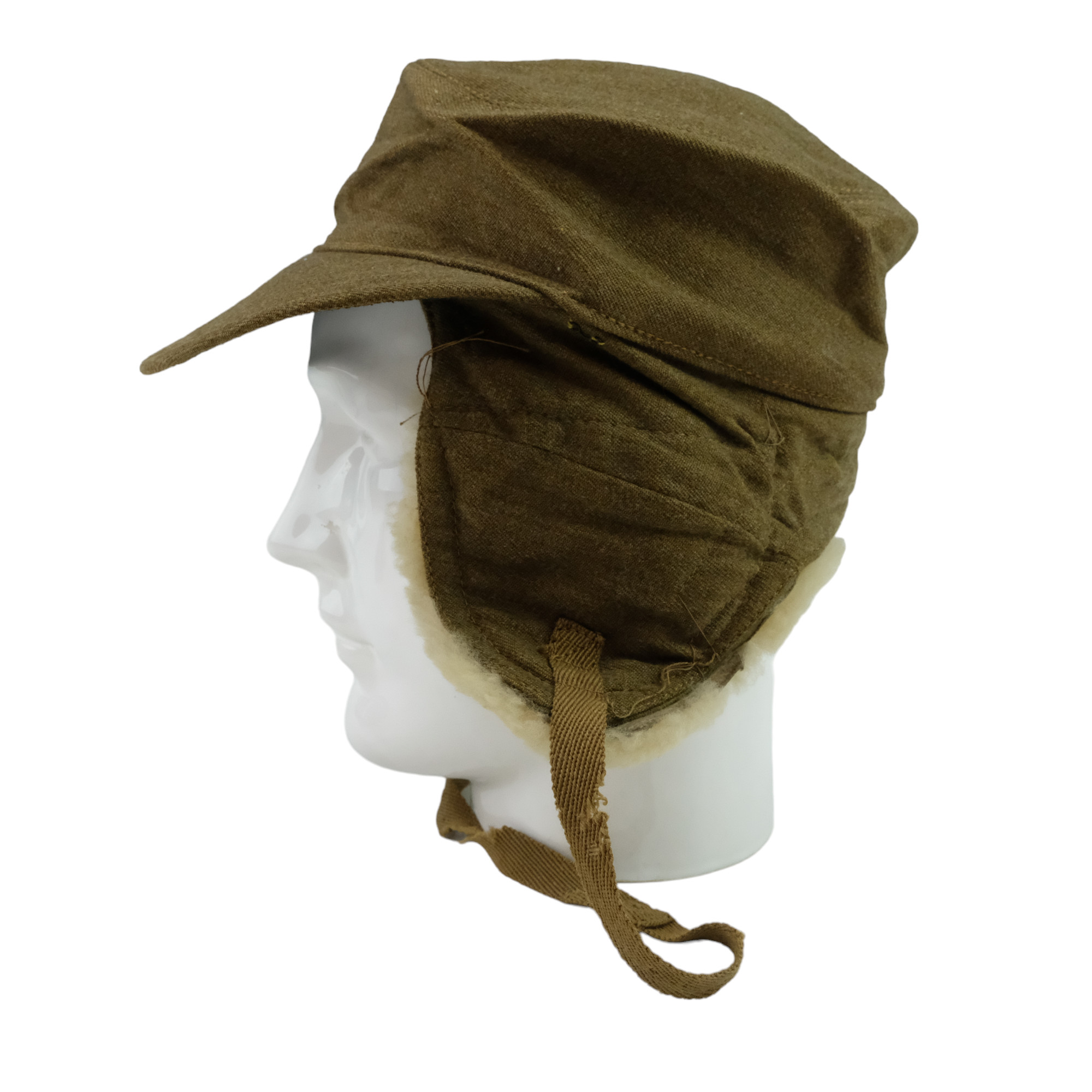 A Second World War British army mountain troops sheepskin-lined ski cap - Image 3 of 5