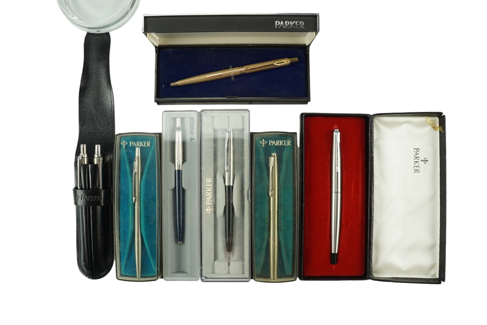 Seven vintage cased Parker pens including ball-point / fountain pens and a propelling pencil and - Image 2 of 2