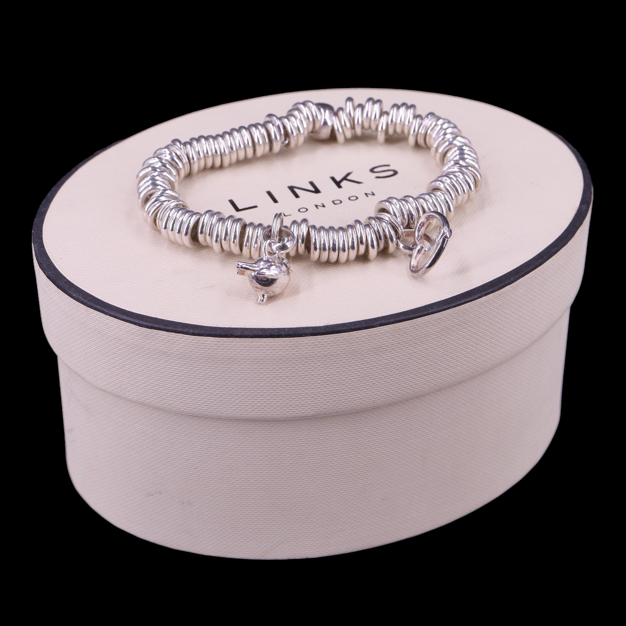 A Links of London white-metal charm bracelet, 60 g