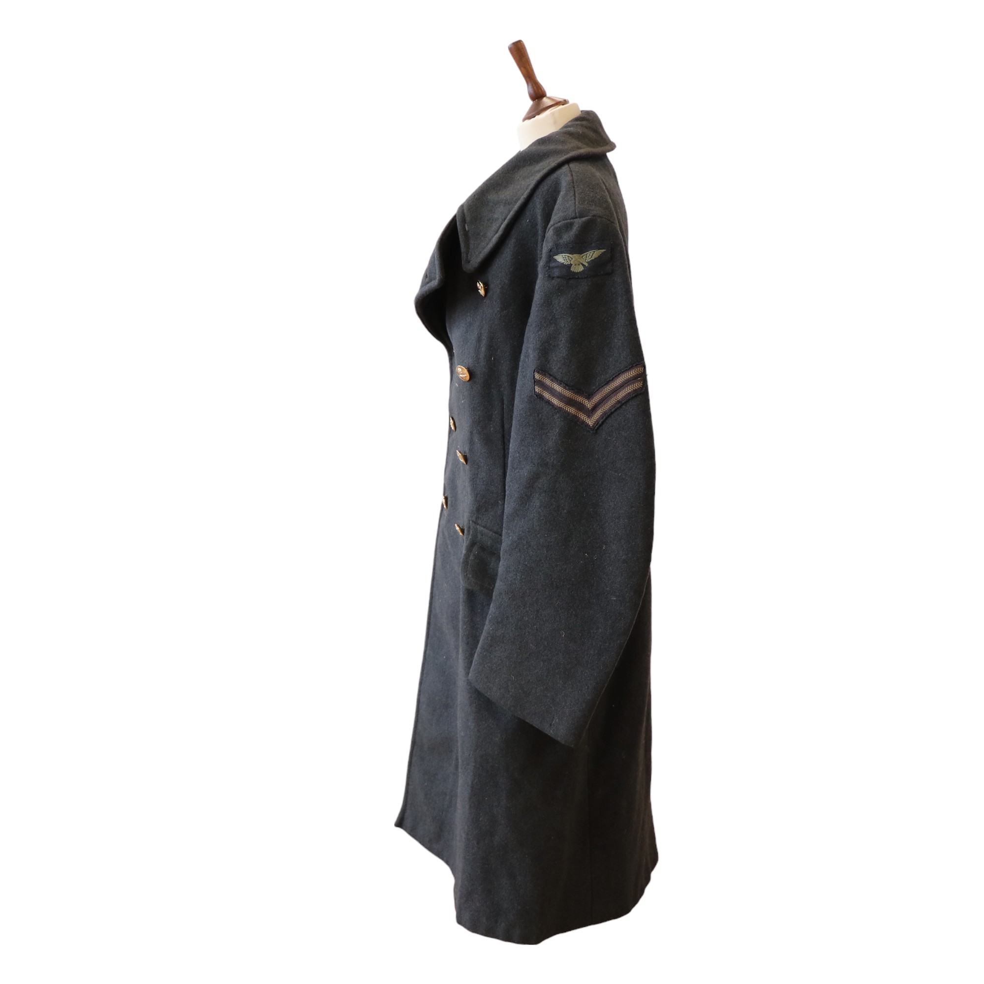 An RAF airman's greatcoat - Image 4 of 5