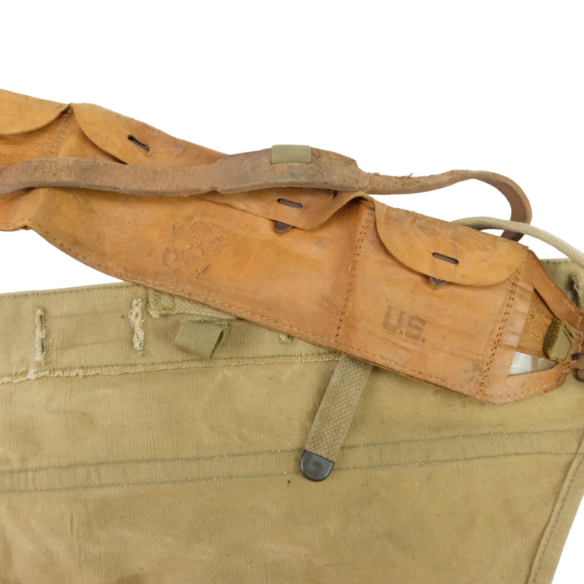 A Great War US Army money belt together with a Model 1910 pack Carrier - Image 2 of 2