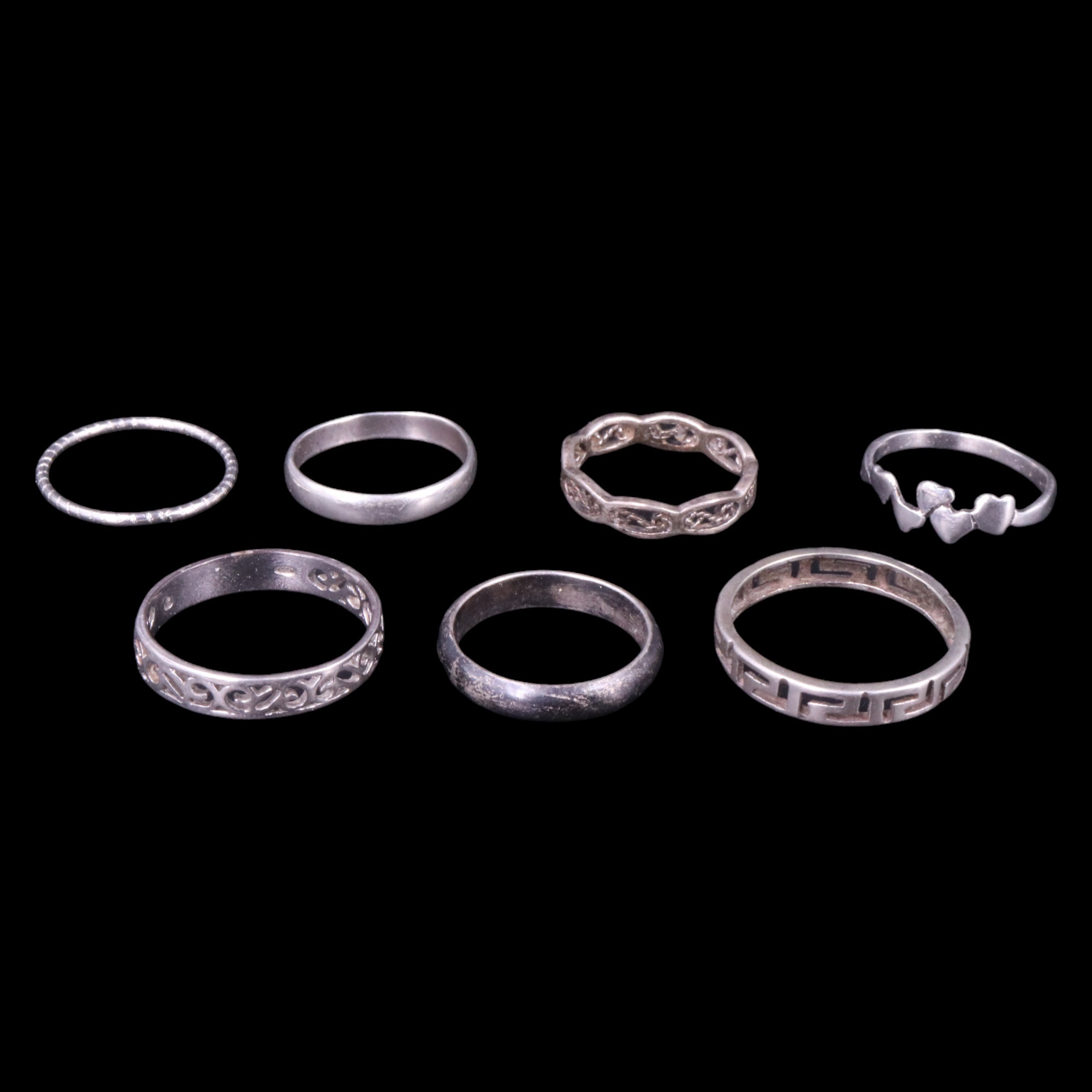 A group of silver / white metal signet rings, "buckle rings and bands, 77 g - Bild 3 aus 5