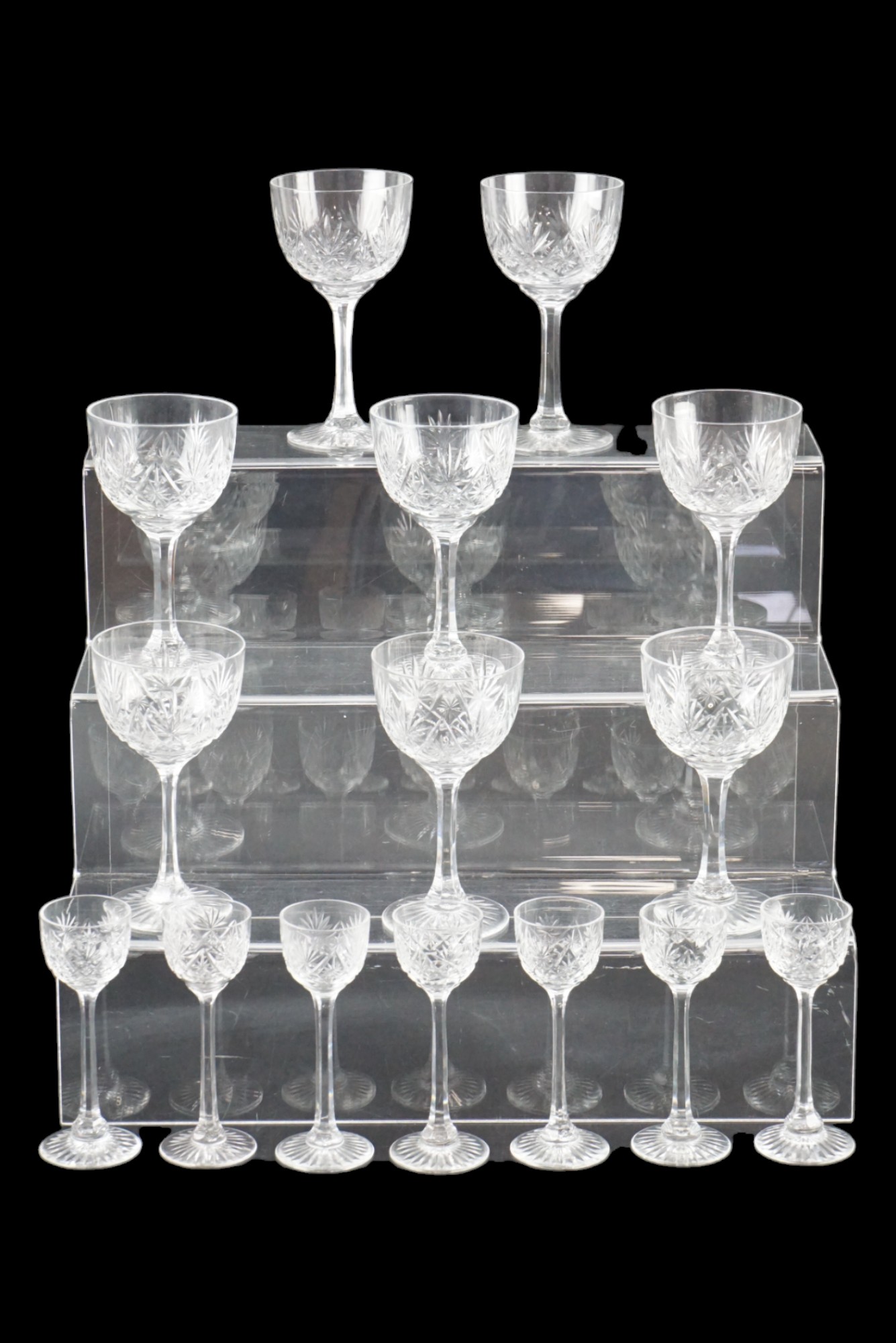 A suite of crystal glasses including seven large wines, eight medium wines, etc - Image 2 of 2