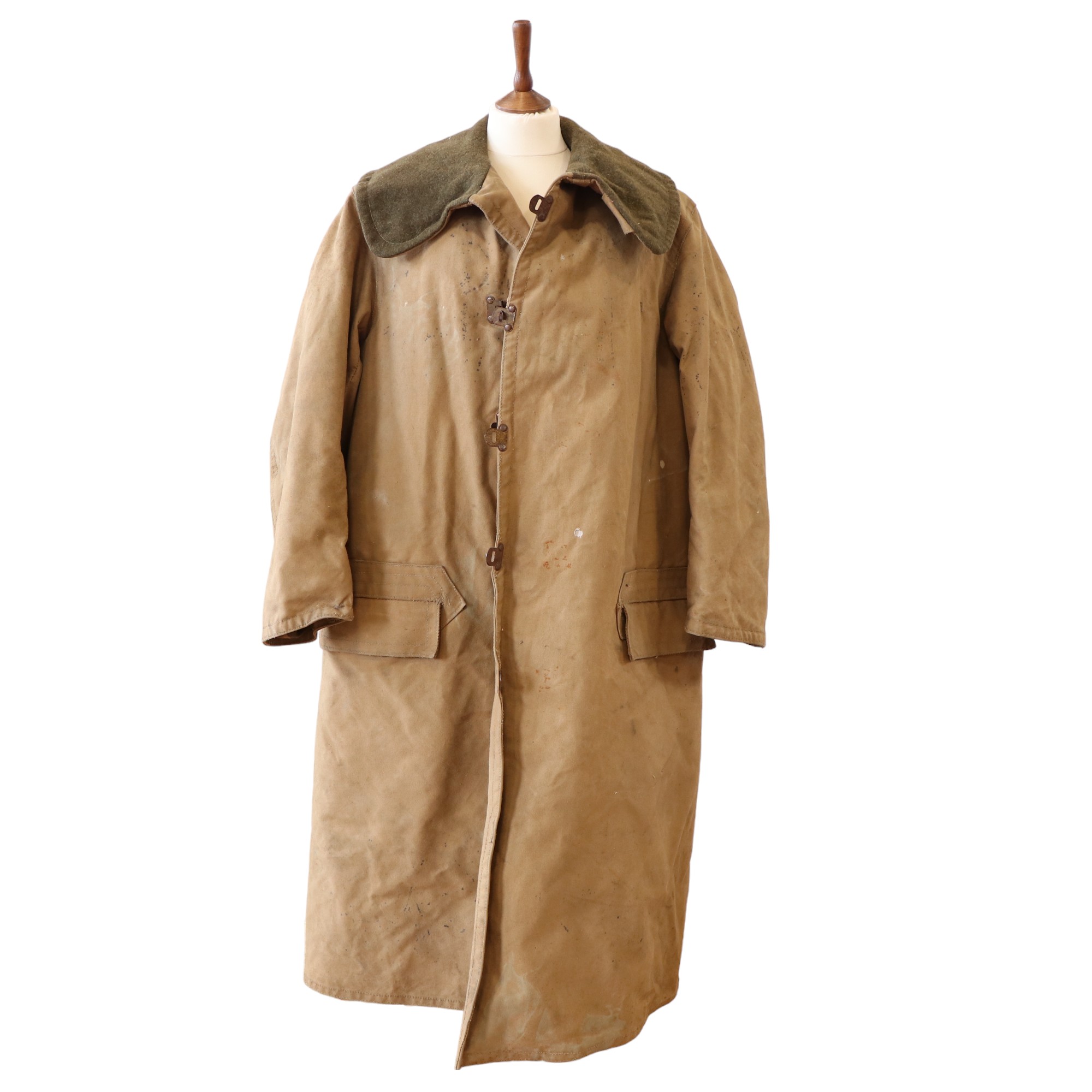 A Second World War British army Tropal coat. [Commonly associated with LRDG and SAS troops serving