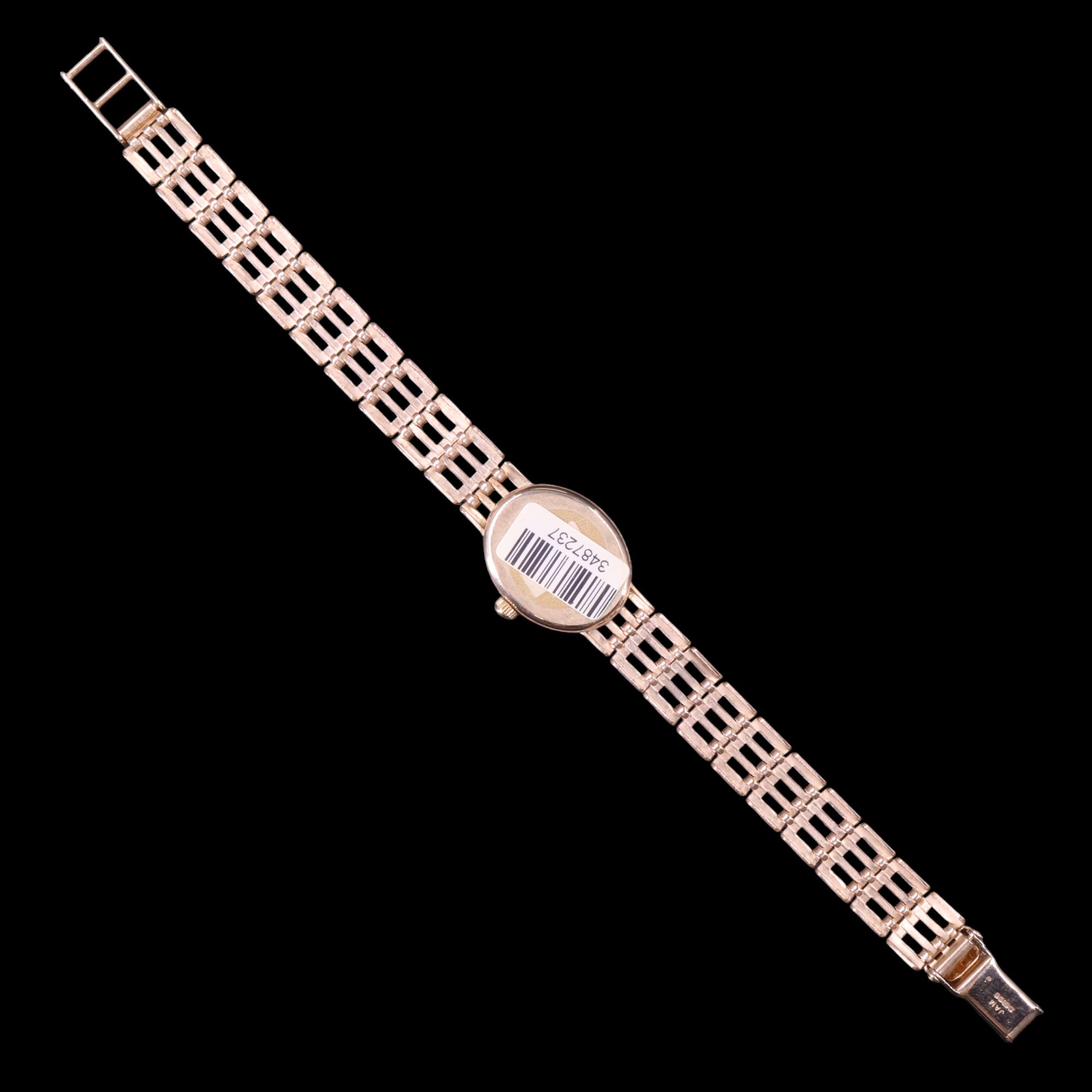 A lady's 9 ct gold Accurist wristwatch, having an electronic Miyota 5R21 movement, diamond-set face, - Image 3 of 6